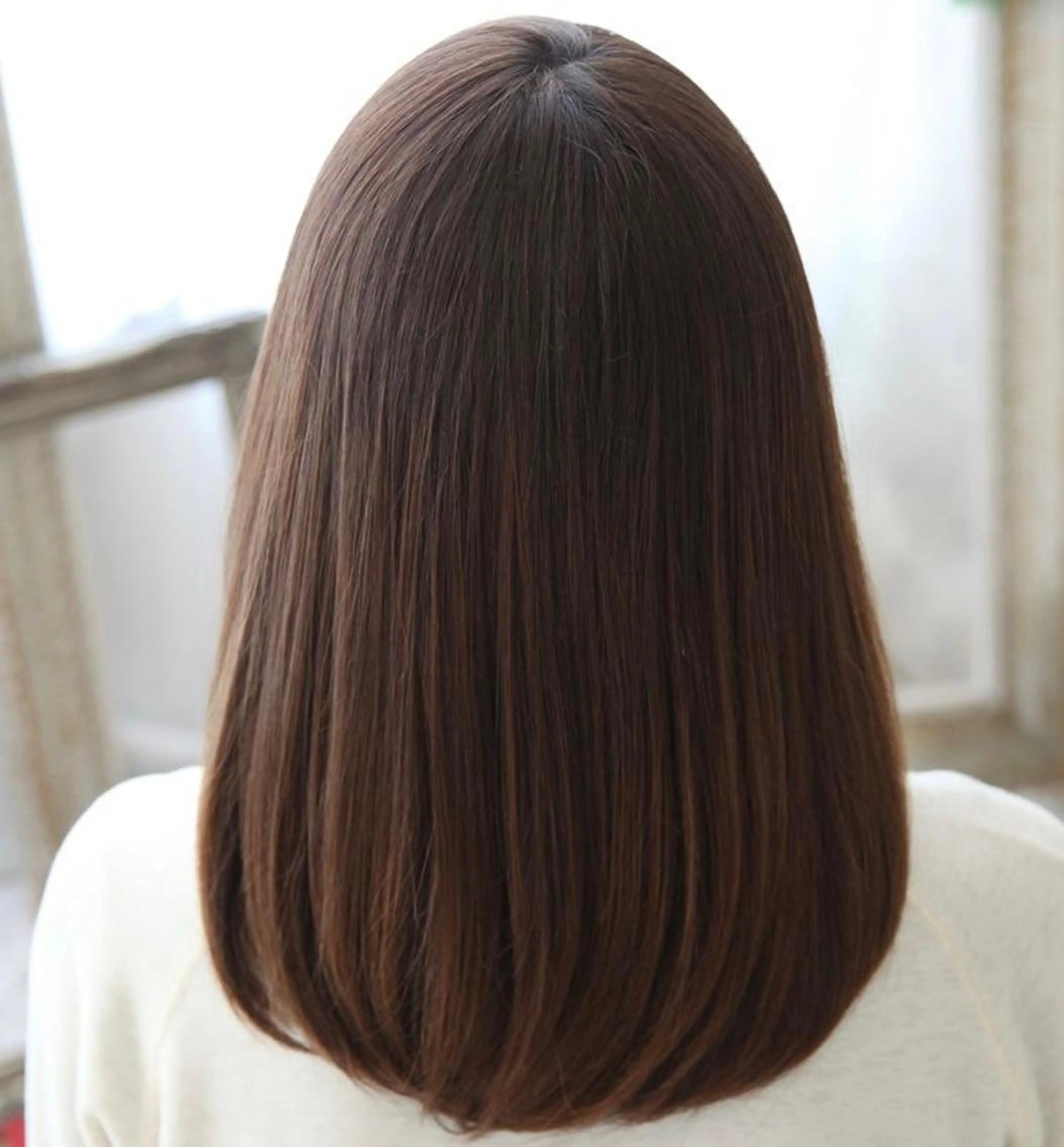 ミディアム 茂木 未海のヘアスタイル