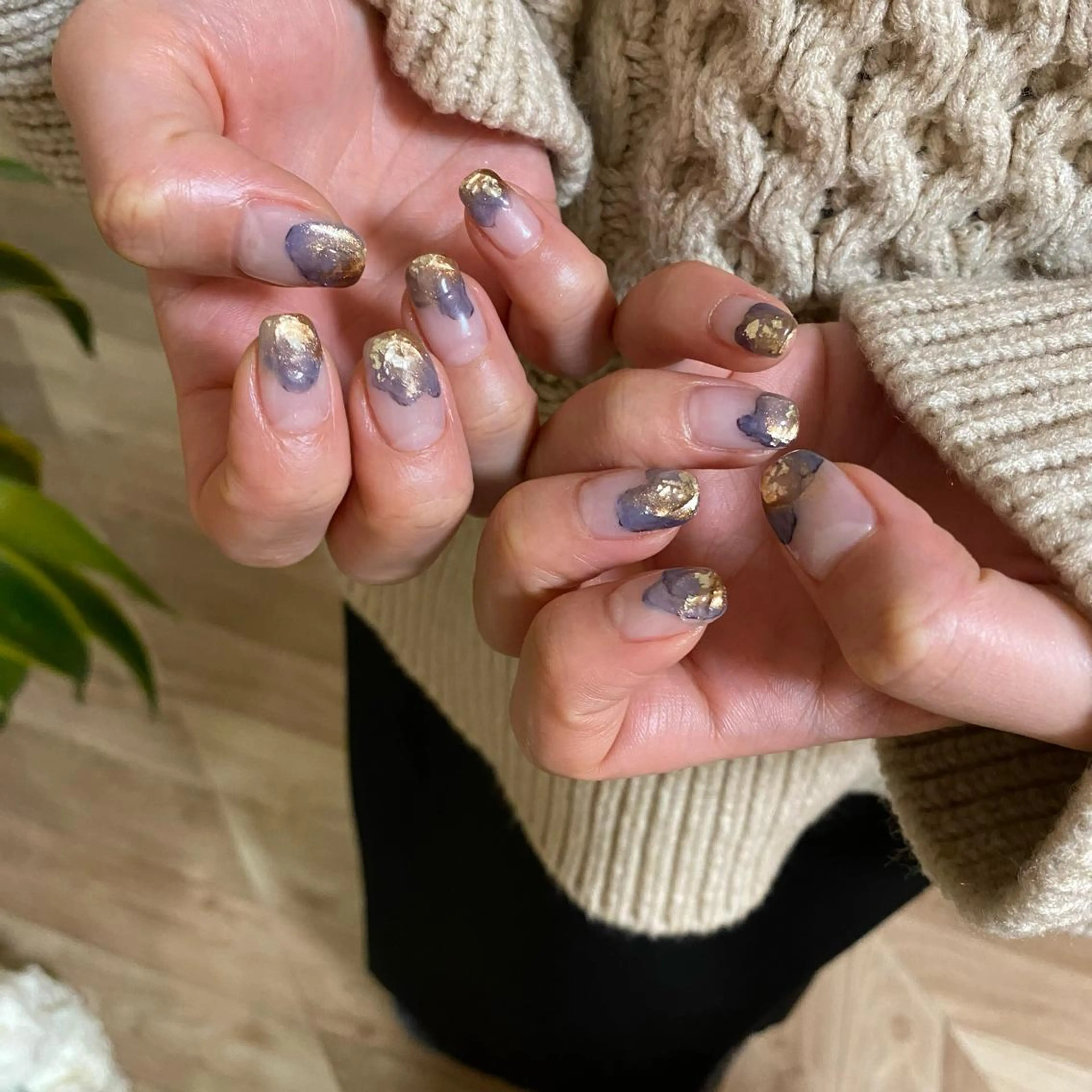 ネイル ハンドネイル Amber21.所属・Nagahama Akariのネイルデザイン