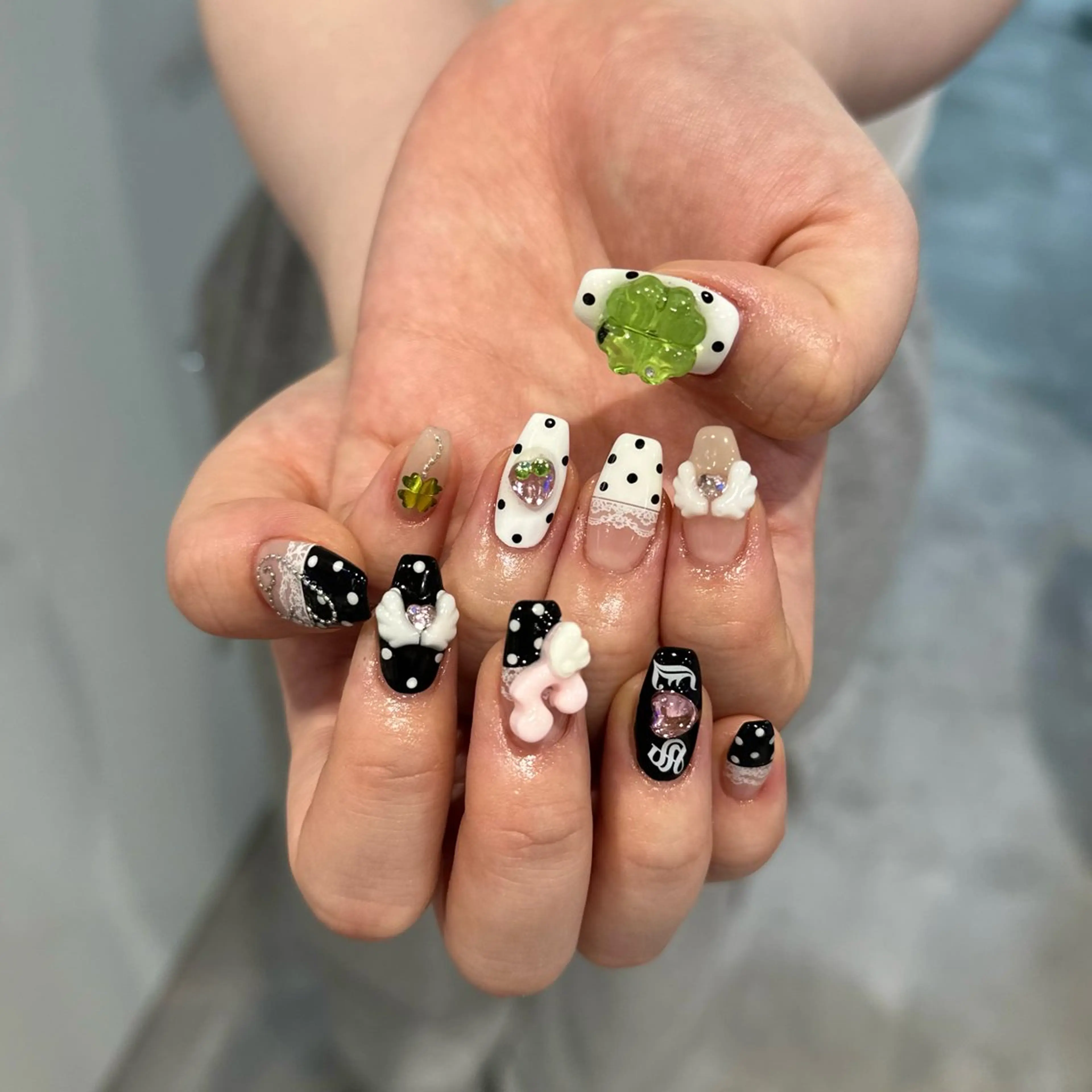 ネイル ハンドネイル SHELLTOKYO NAKAMORIのネイルデザイン