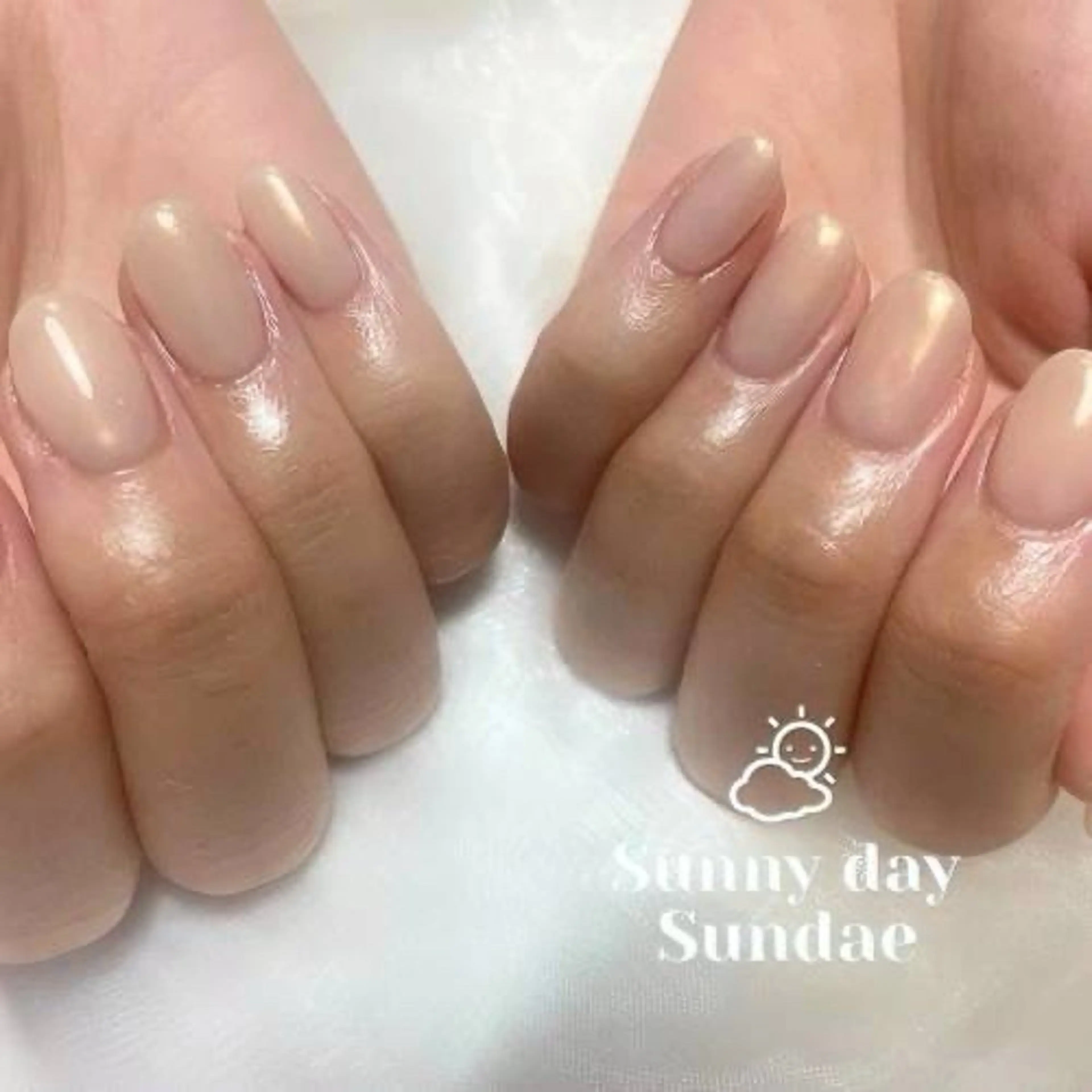 ネイル ジェルネイル ミラーネイル ワンカラーネイル パラジェル ハンドネイル mako 🌷のネイルデザイン