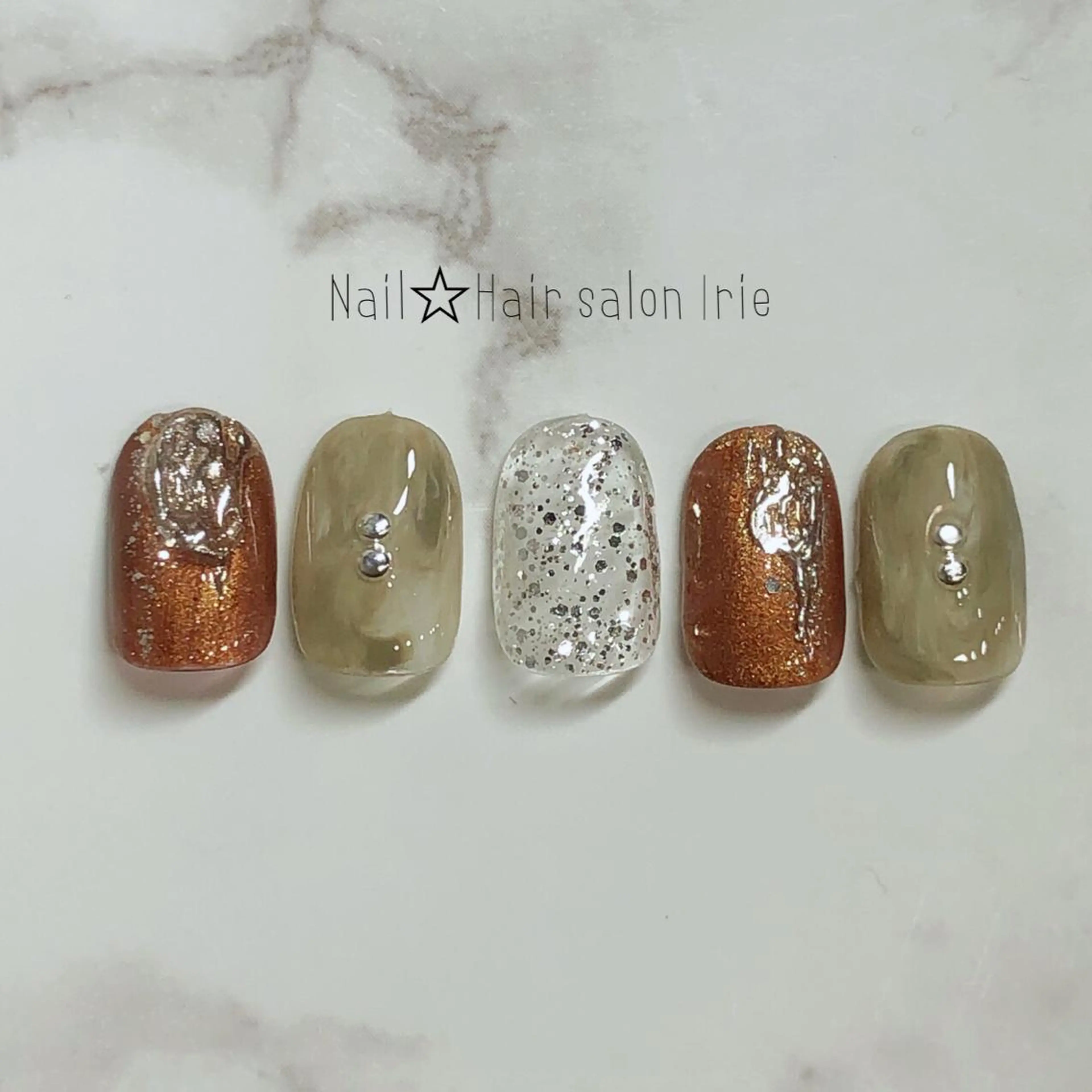 ネイル Hair salon Irie所属・與儀 知佳のネイルデザイン