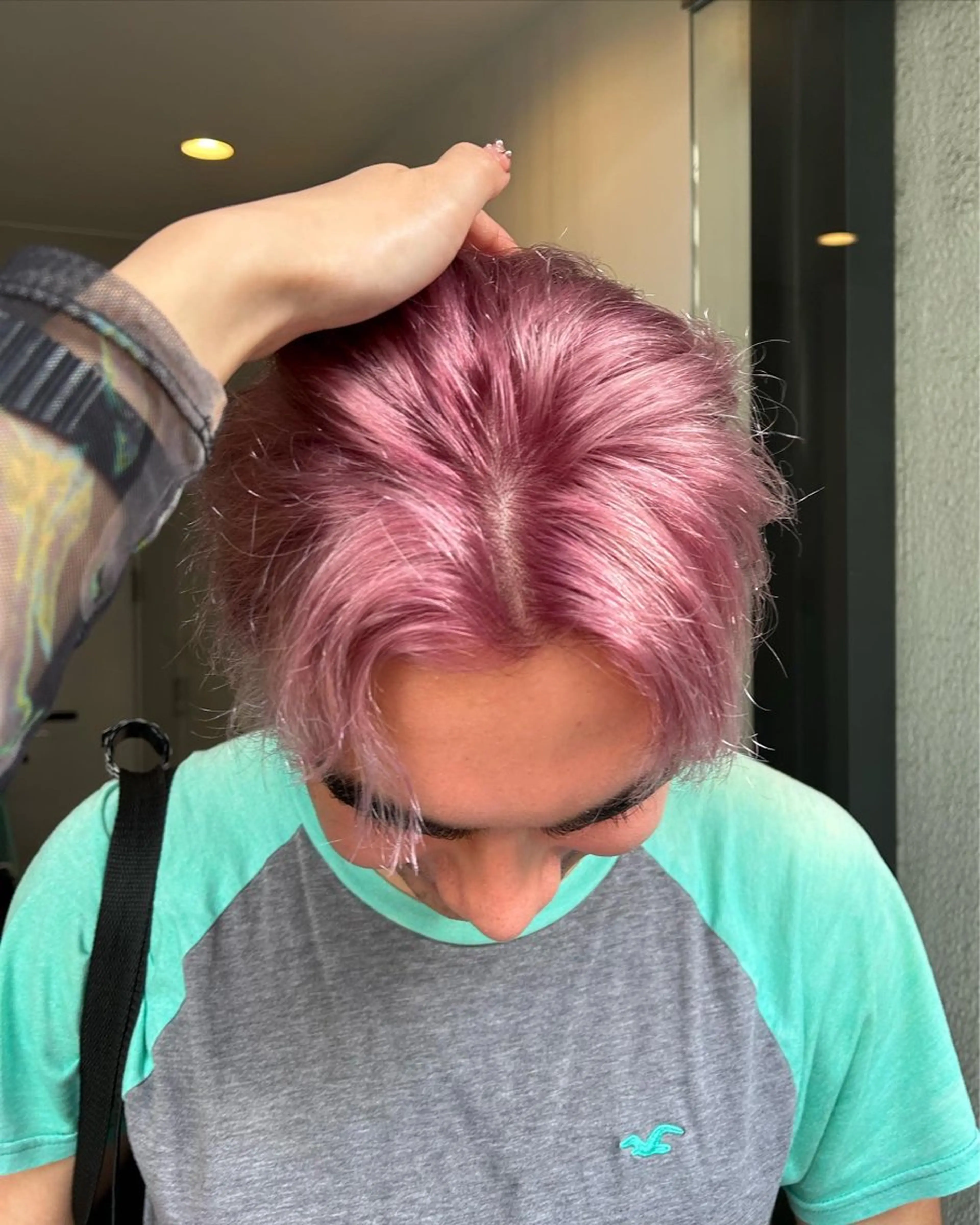 ショート カラー ピンクカラー カット ヘアカラー トリートメント hen所属・心斎橋/レイヤー/ ブリーチ/モエのヘアスタイル