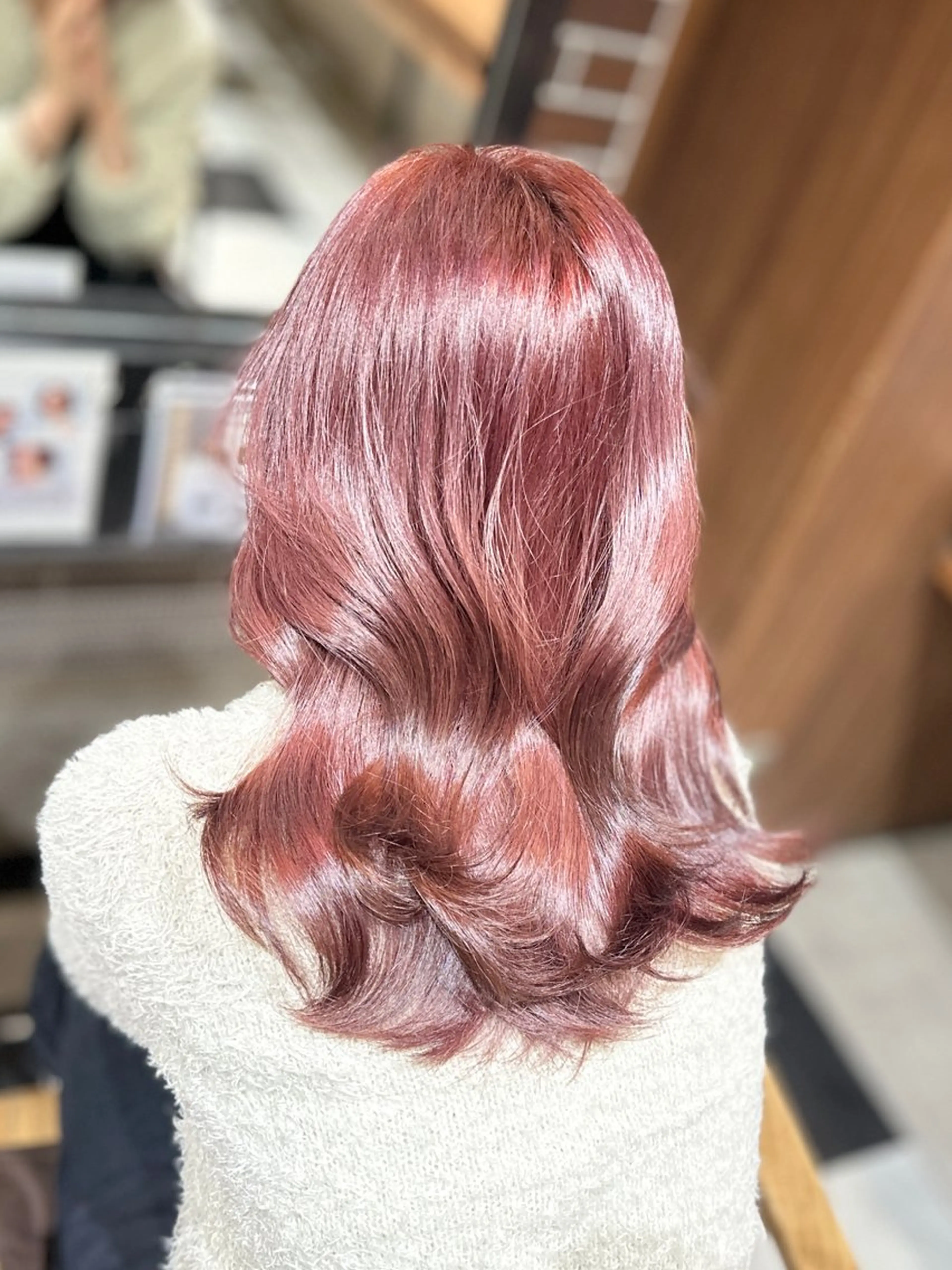 セミロング ブリーチなしダブル/ レイヤーカット 小棹のヘアスタイル