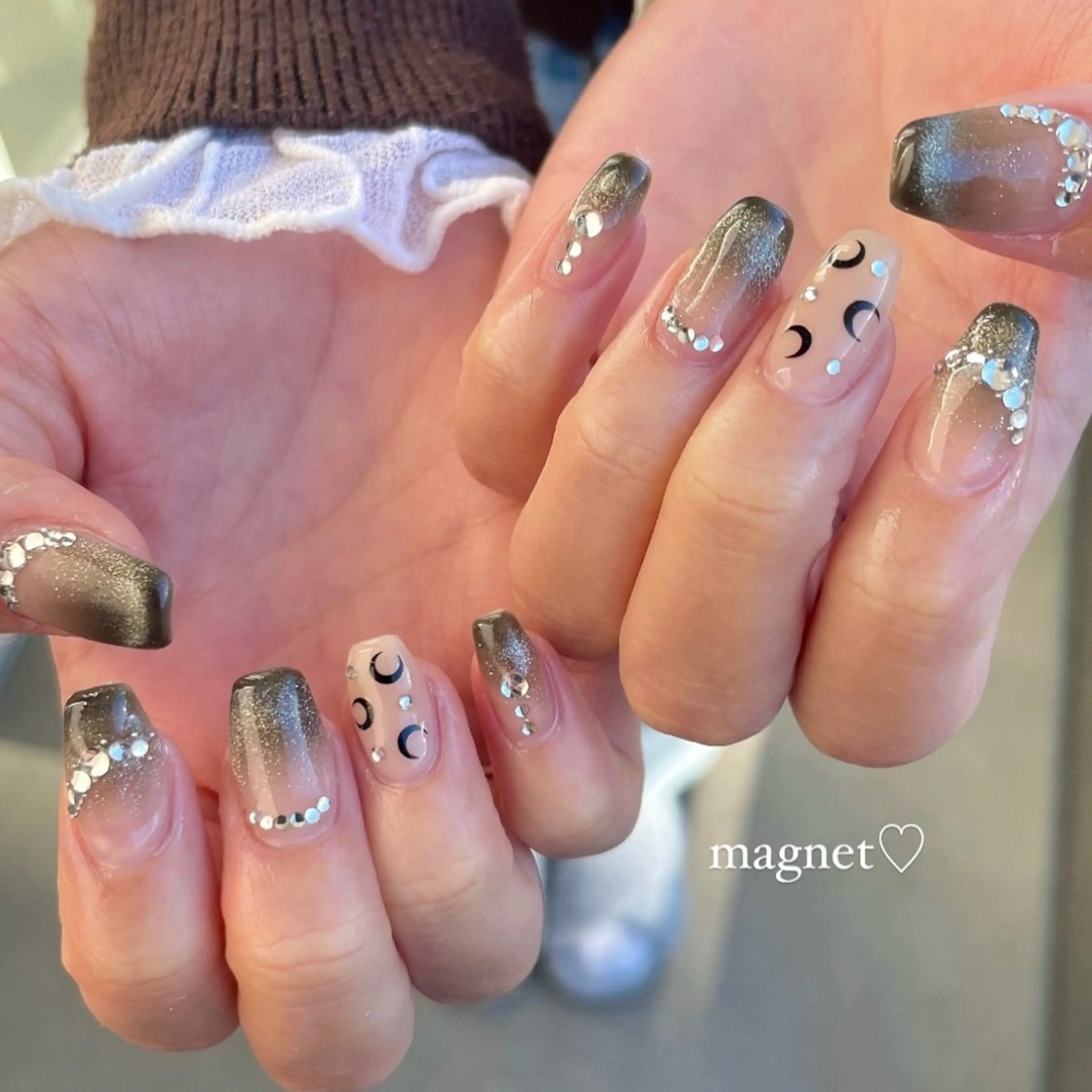 ネイル ハンドネイル Sii nail 🤍SAKIのネイルデザイン