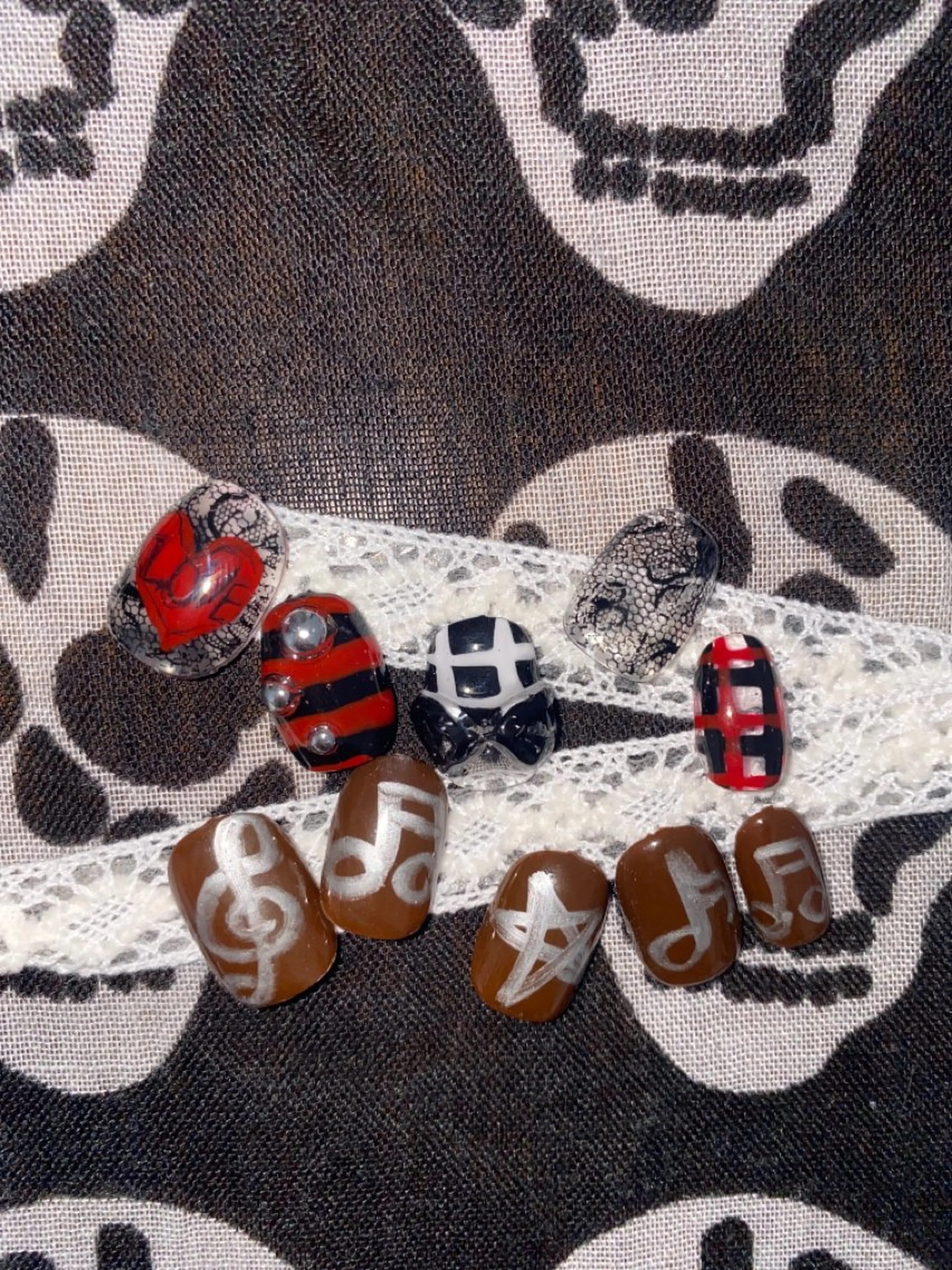 ネイル ハンドネイル isobe yuiのネイルデザイン