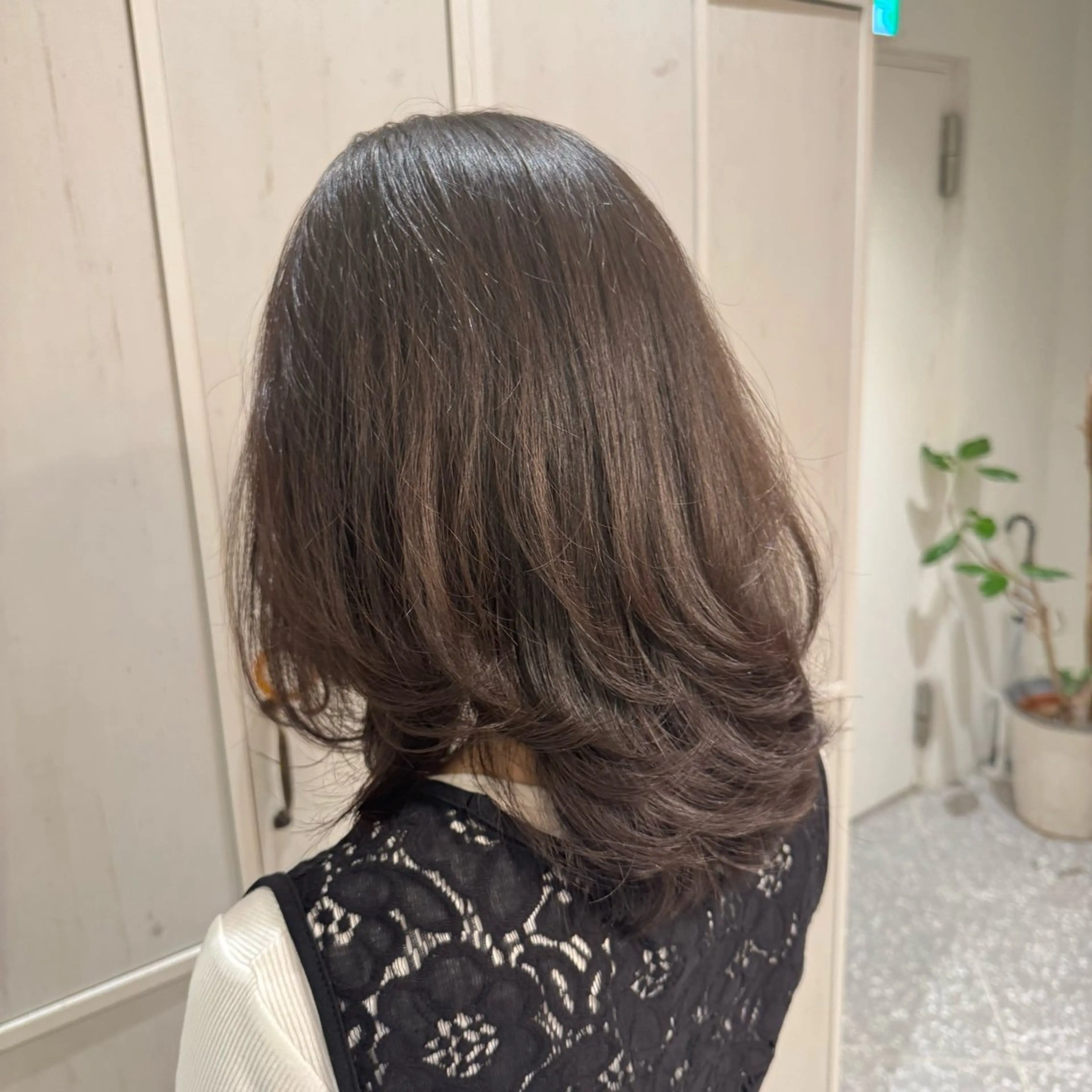 ミディアム ミディアムレイヤー レイヤーカット fizelleあべのルシアス店所属・⭐️吉崎 竜也⭐️のヘアスタイル