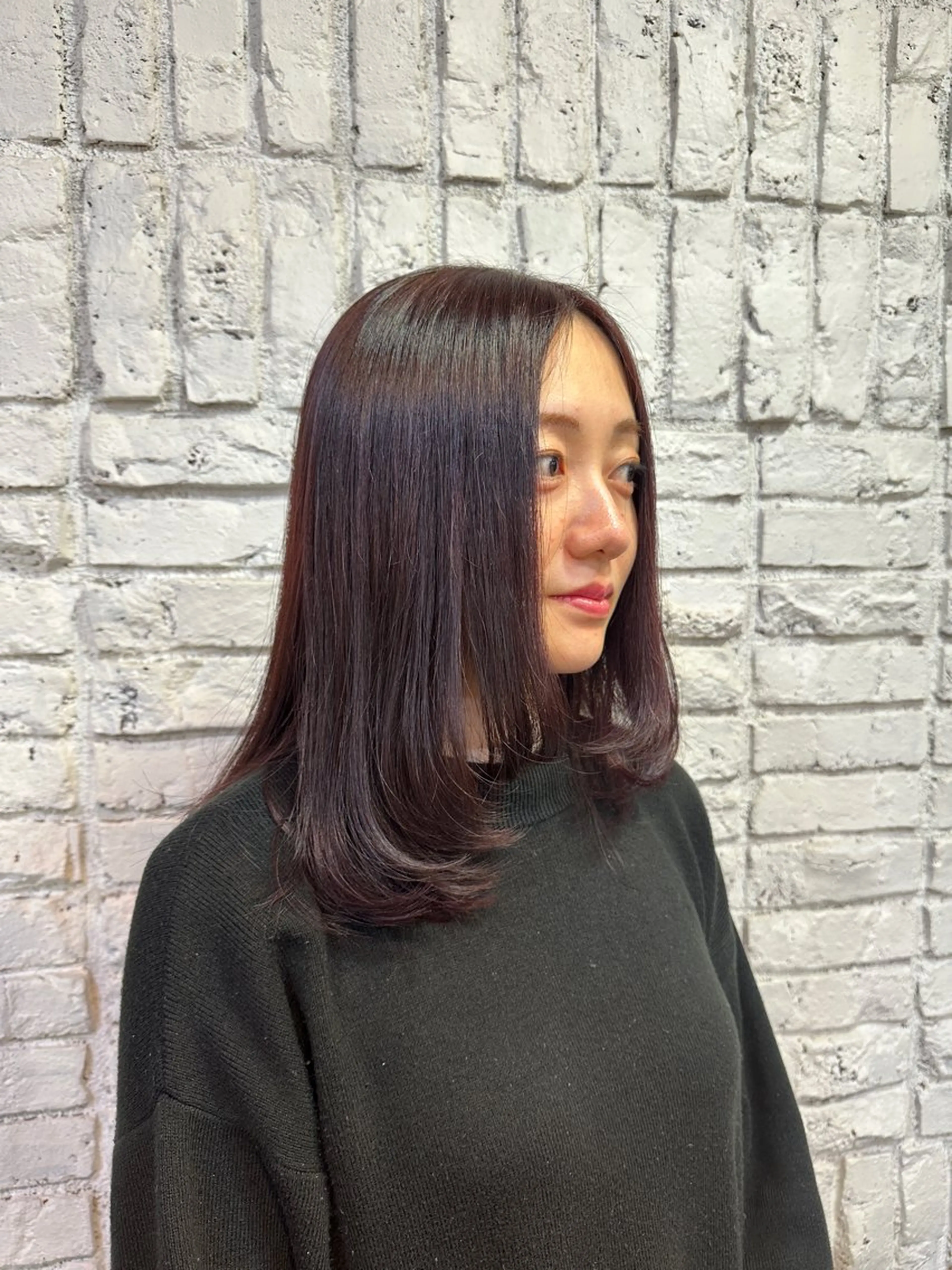 ミディアム カラー 亀井 結夏🐾 池袋🐬のヘアスタイル