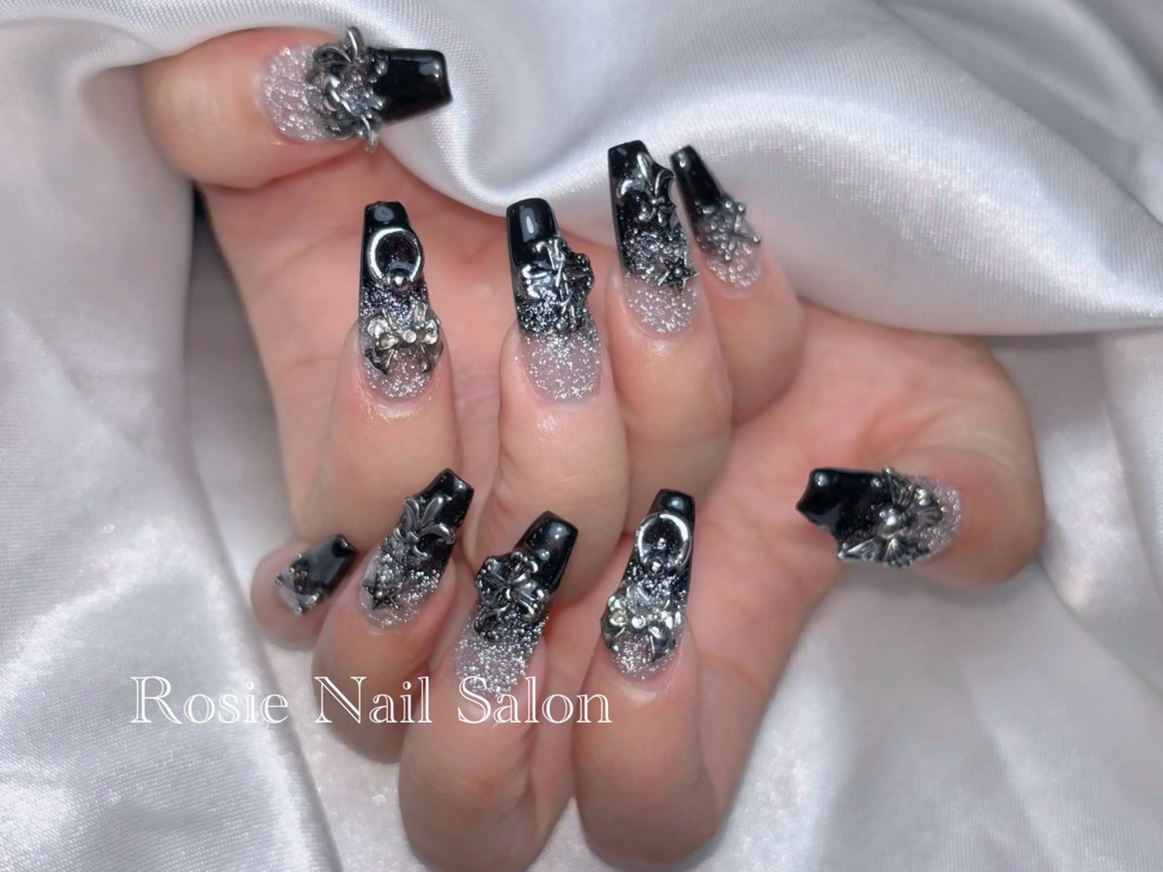 ネイル Rosie Nail サロン南越谷のネイルデザイン