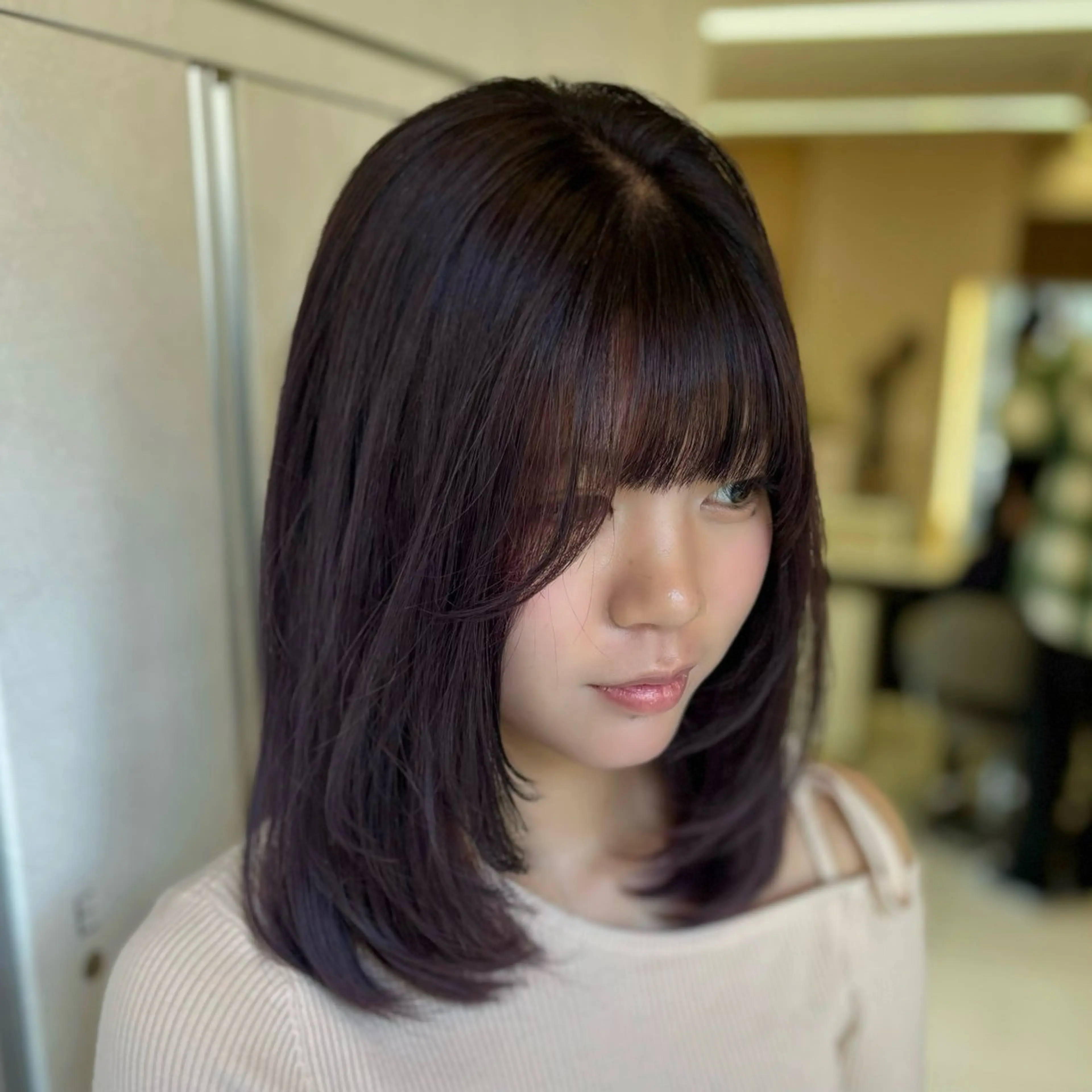 ミディアム 顔周りカット レイヤーカット/ボブ /nene🍥⋆*のヘアスタイル