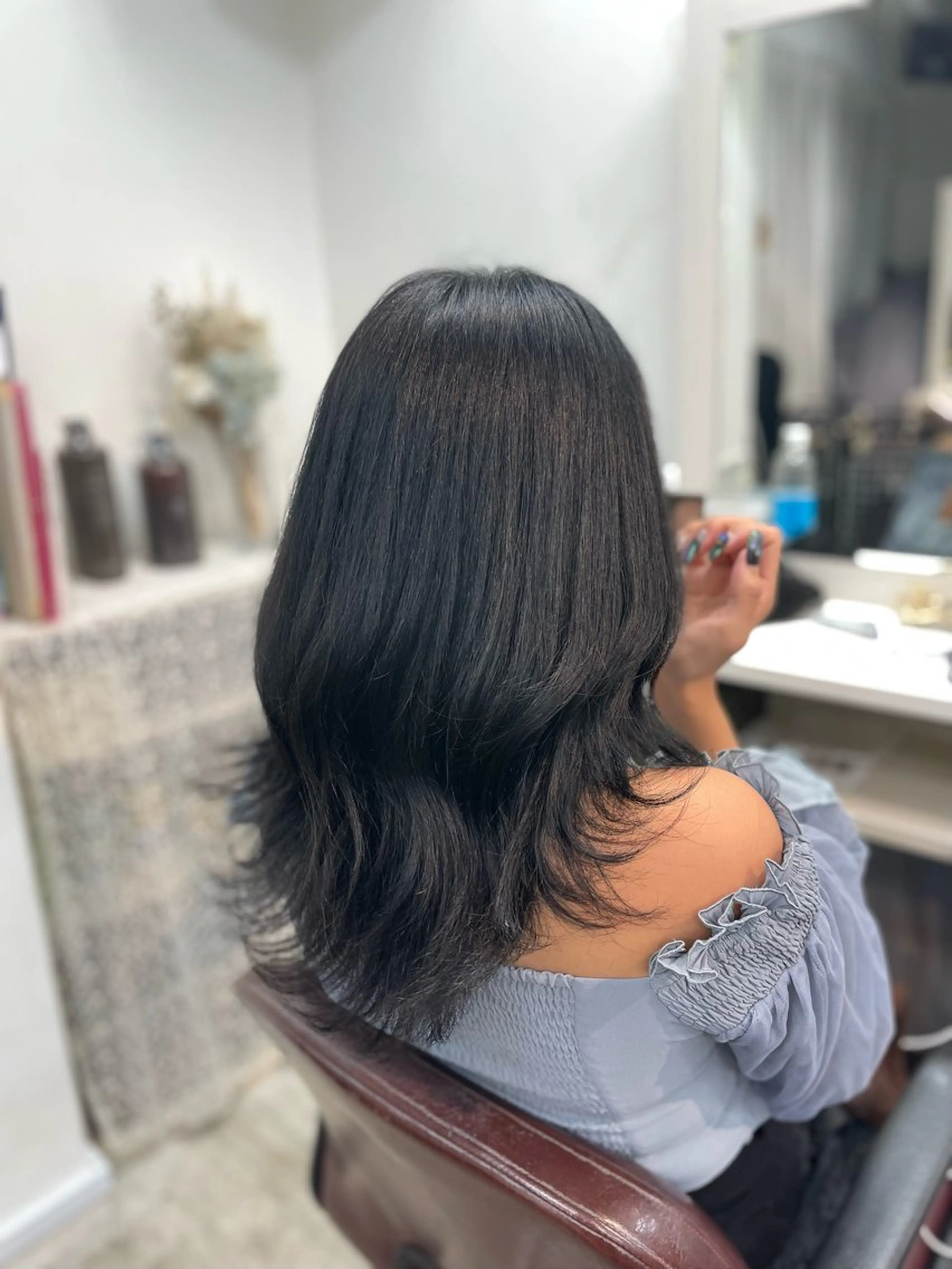 ミディアム カラー ヘアカラー トリートメント ヘアセット 韓国ヘア🤍髪質改善 🇰🇷AKANEのヘアスタイル