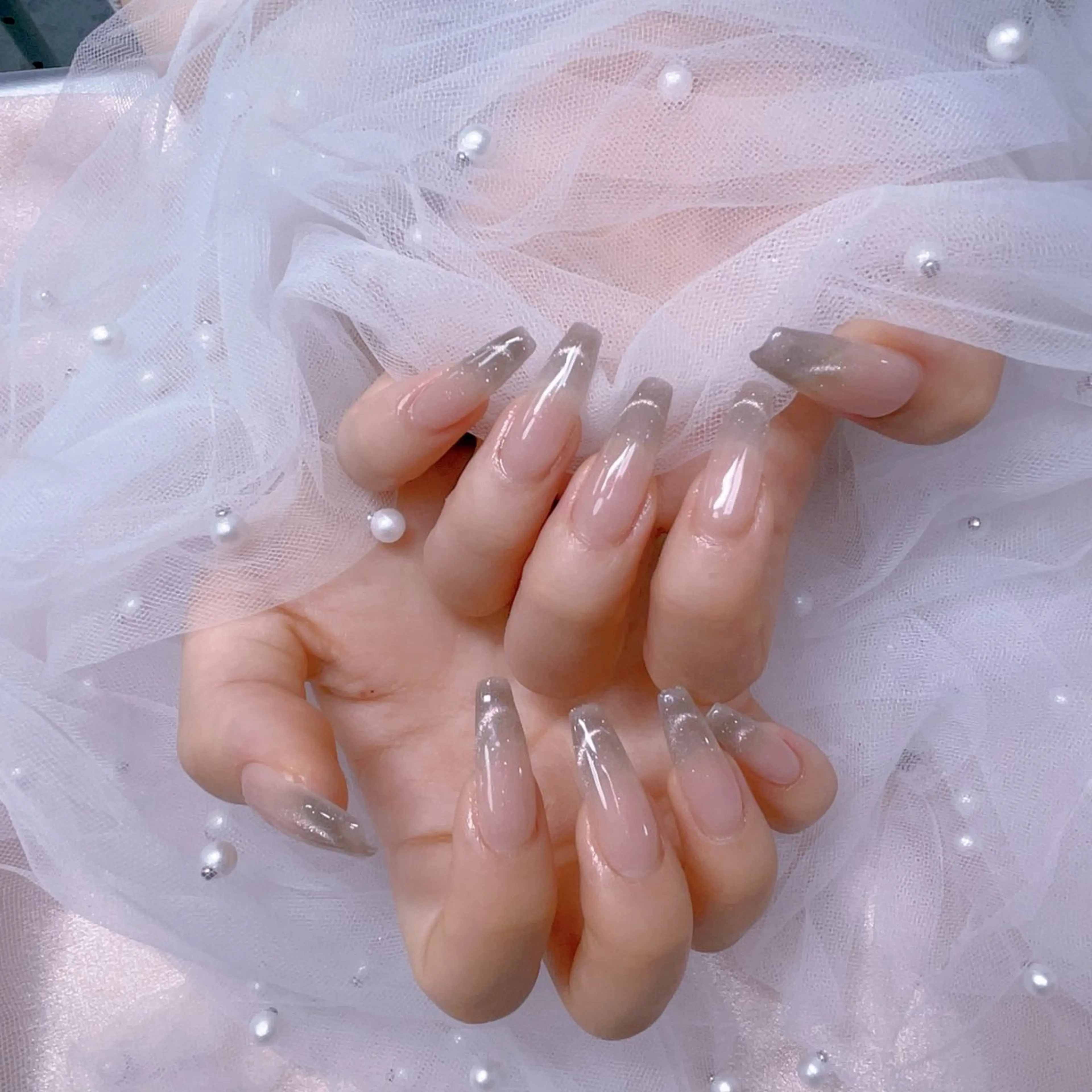 メンズ ネイル アートネイル フレンチネイル ジェルネイル キラキラネイル パラジェル ハンドネイル Bloom スカルプ専門店のネイルデザイン