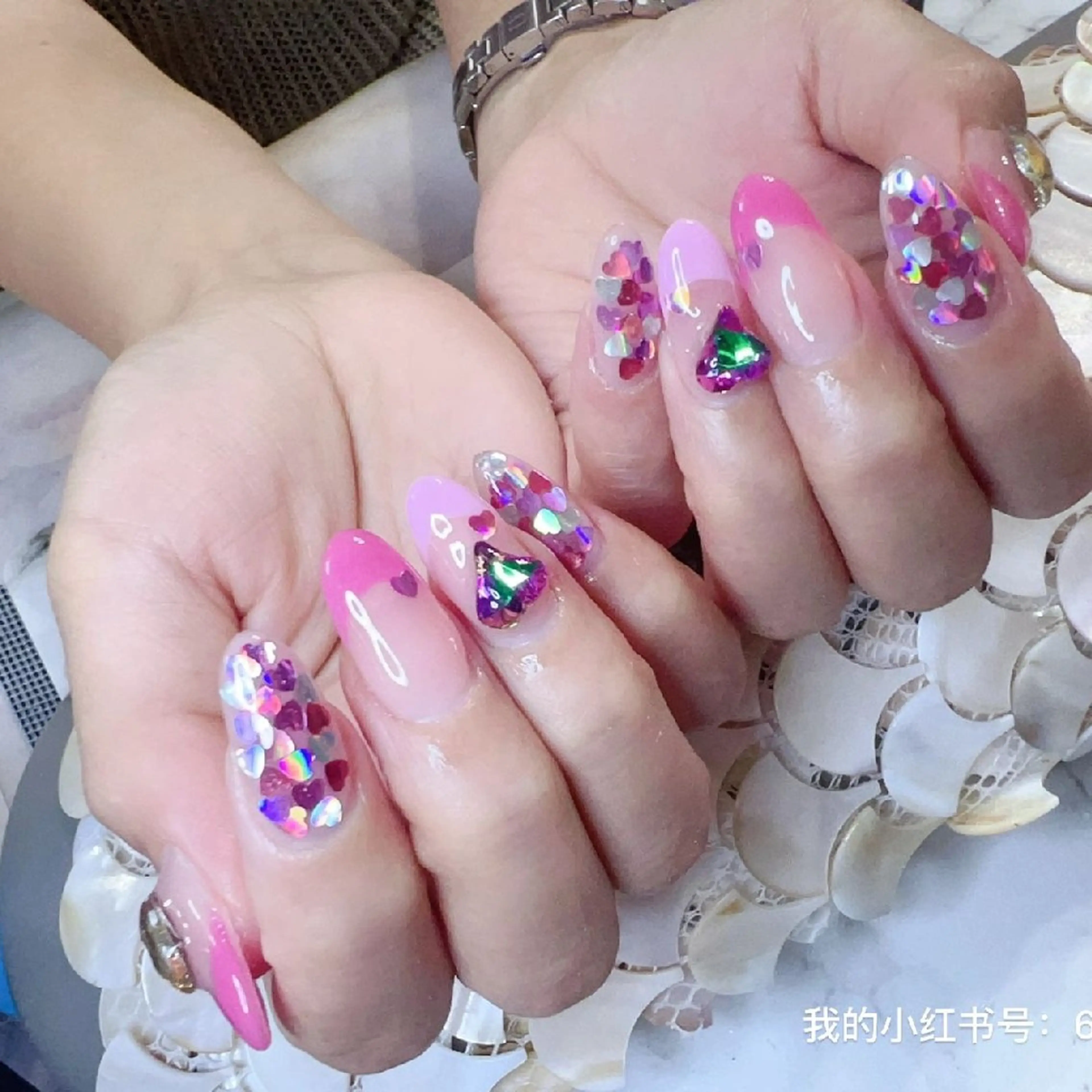 ネイル 菲菲ネイルサロン所属・FJ ネイルサロンのネイルデザイン