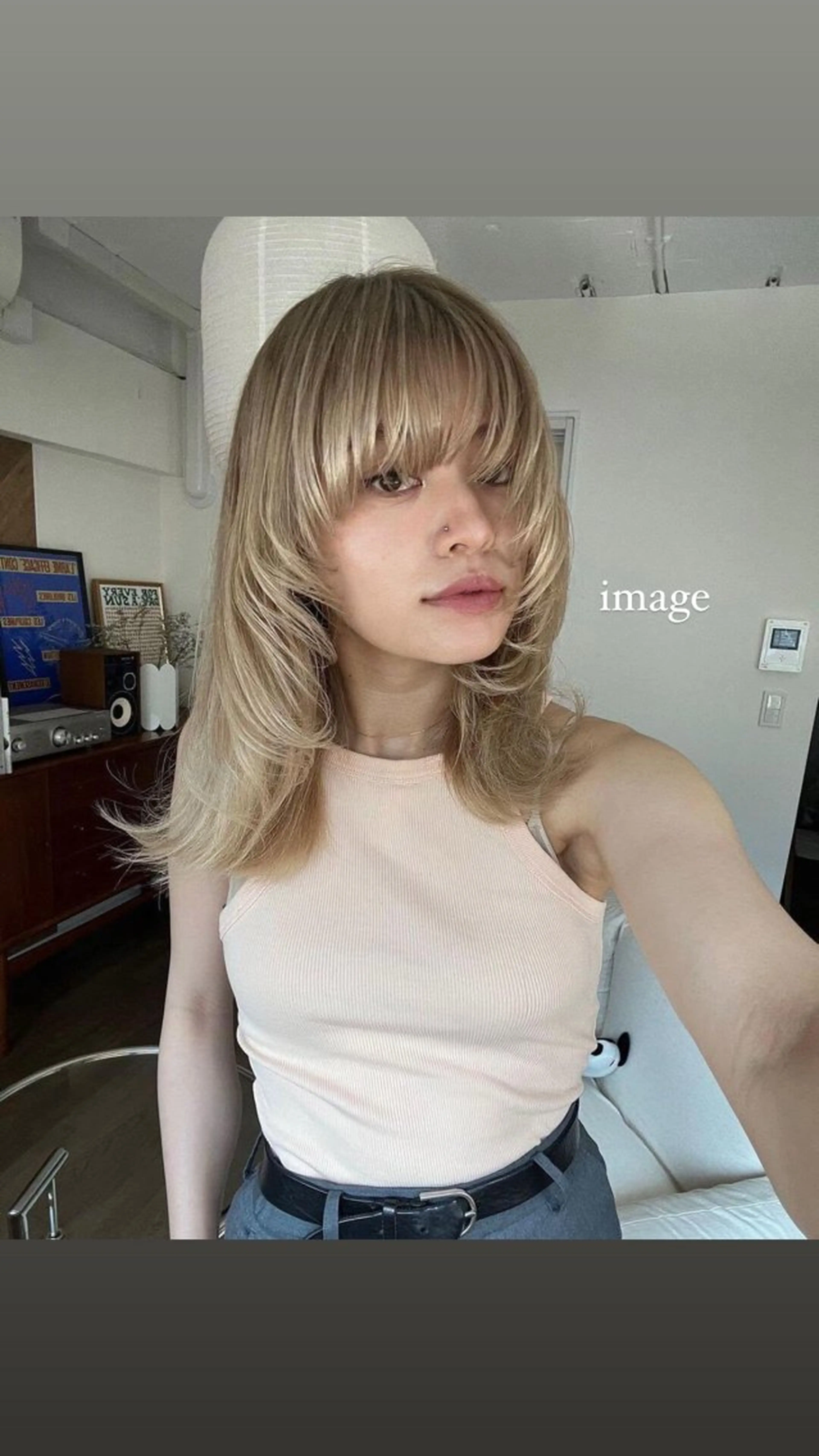 カラー MINX momokaのヘアスタイル