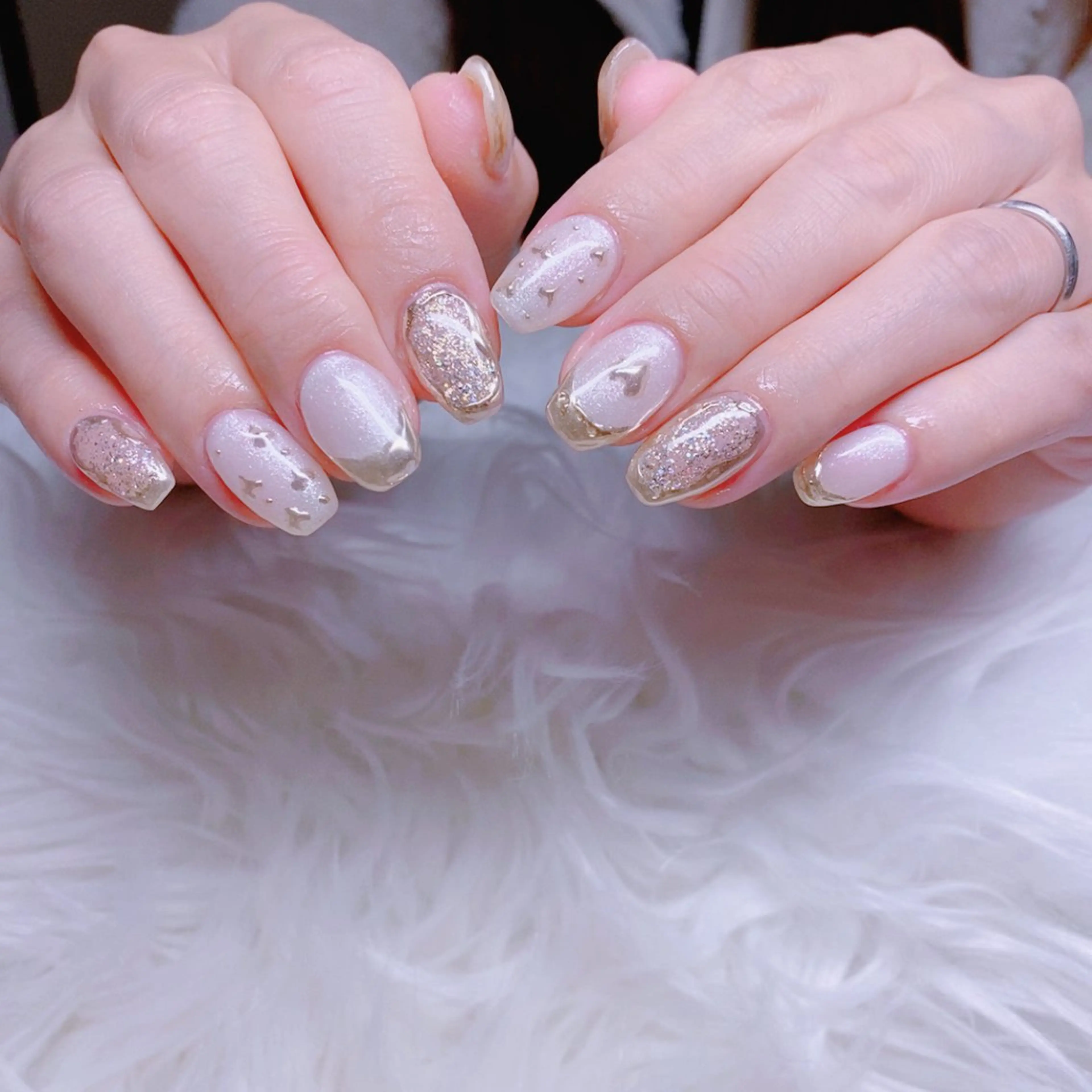 ネイル フレンチネイル ミラーネイル ニュアンスネイル ハンドネイル Nail Yunaのネイルデザイン