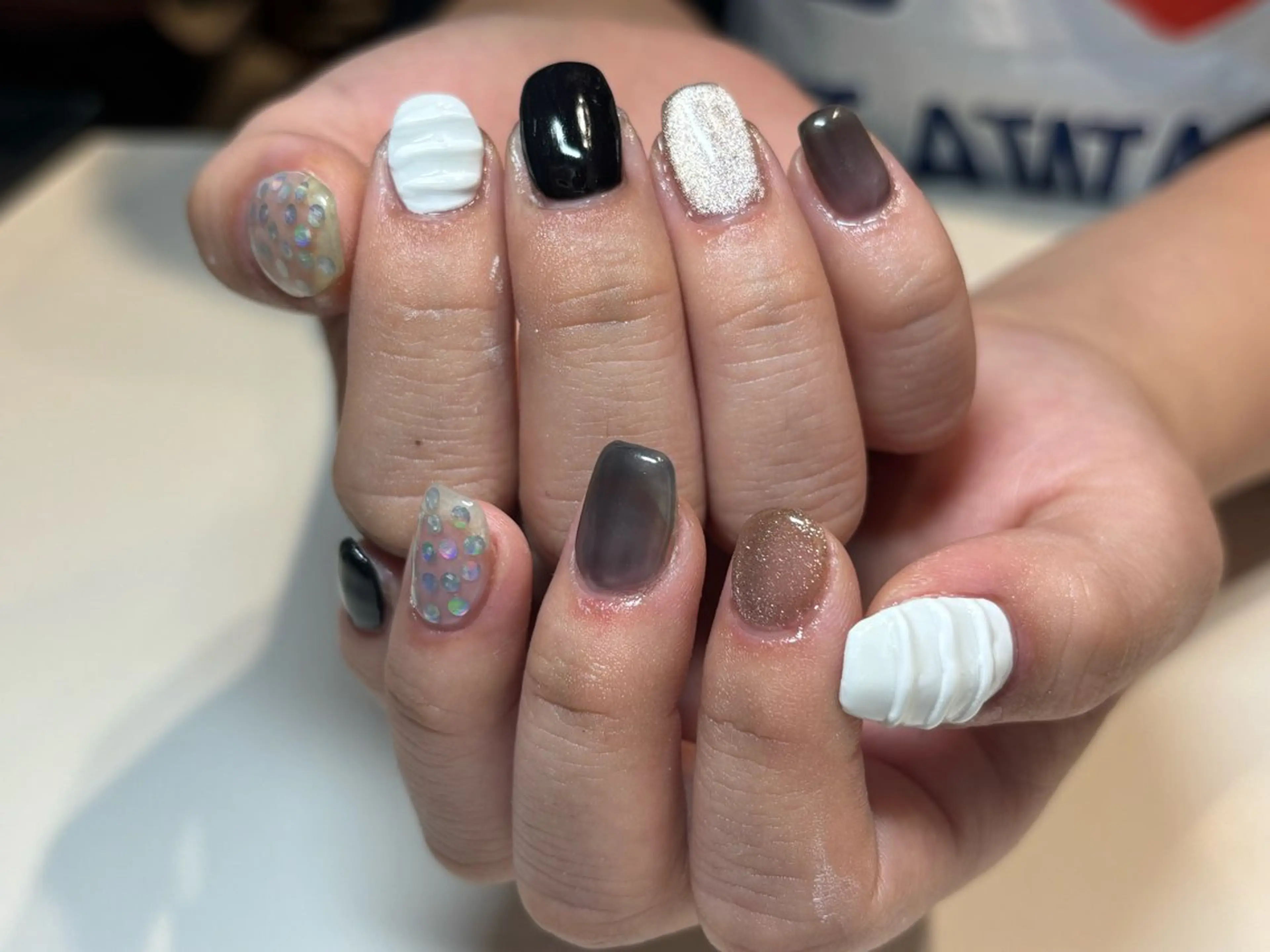 ネイル フットネイル フレンチネイル ジェルネイル グラデーション マグネットネイル ハンドネイル ヘアー.ネイル二刀流 misa🫧のヘアスタイル