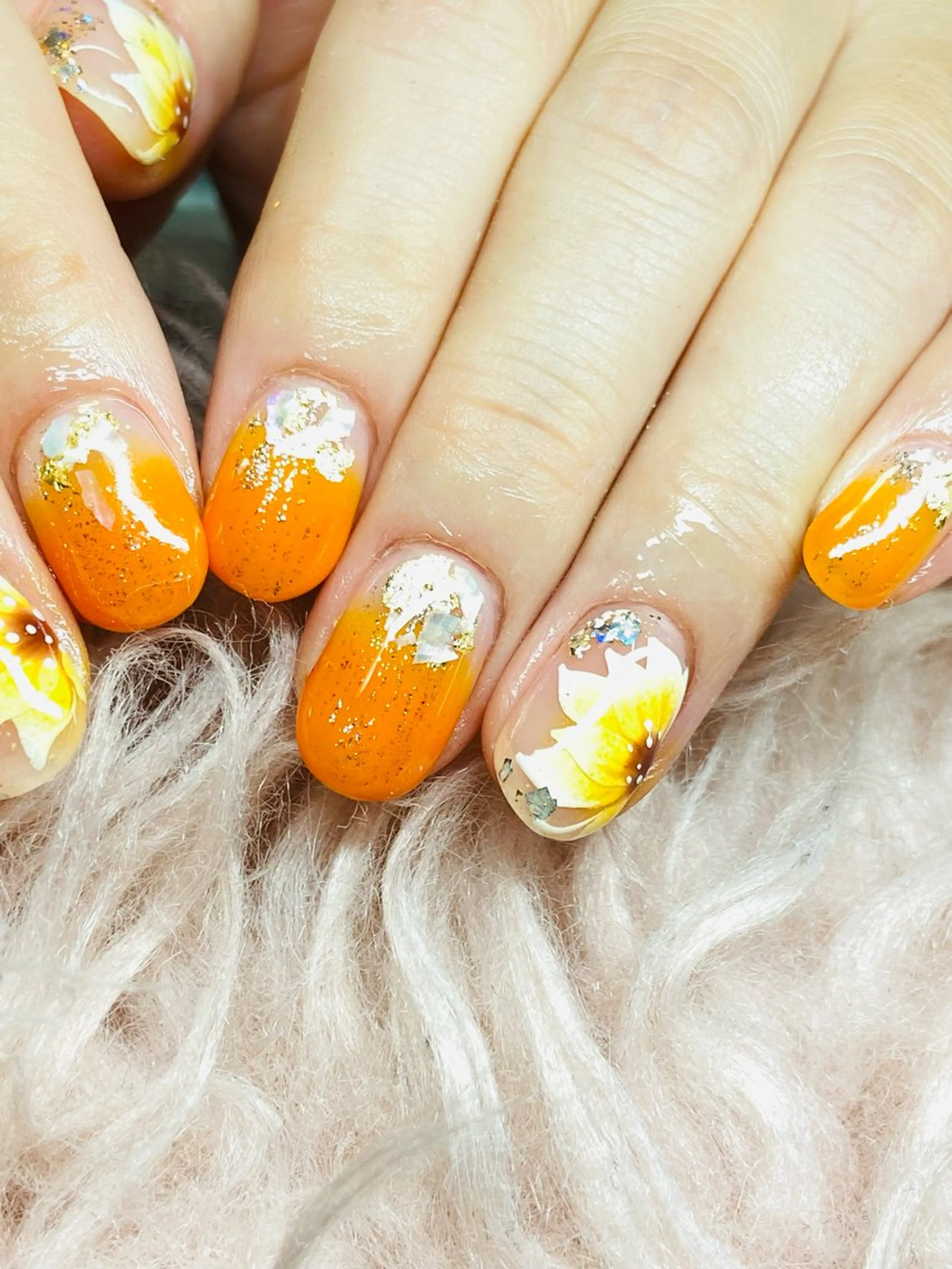 ネイル グラデーション 夏ネイル HandSnail自宅サロン所属・HandSnail 座間自宅ネイルサロンのネイルデザイン