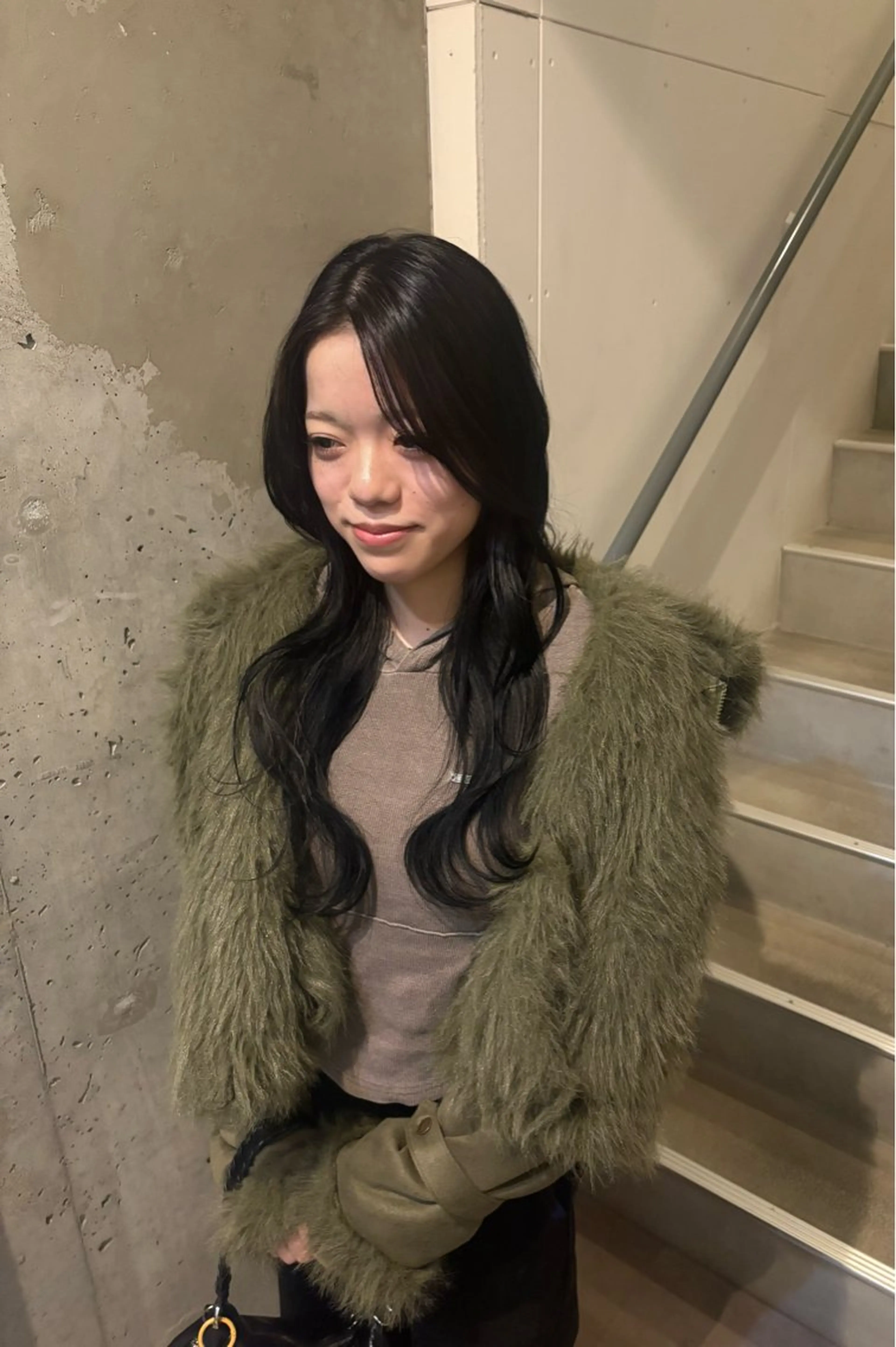 ロング ヘアカラー 中田 桃夏のヘアスタイル