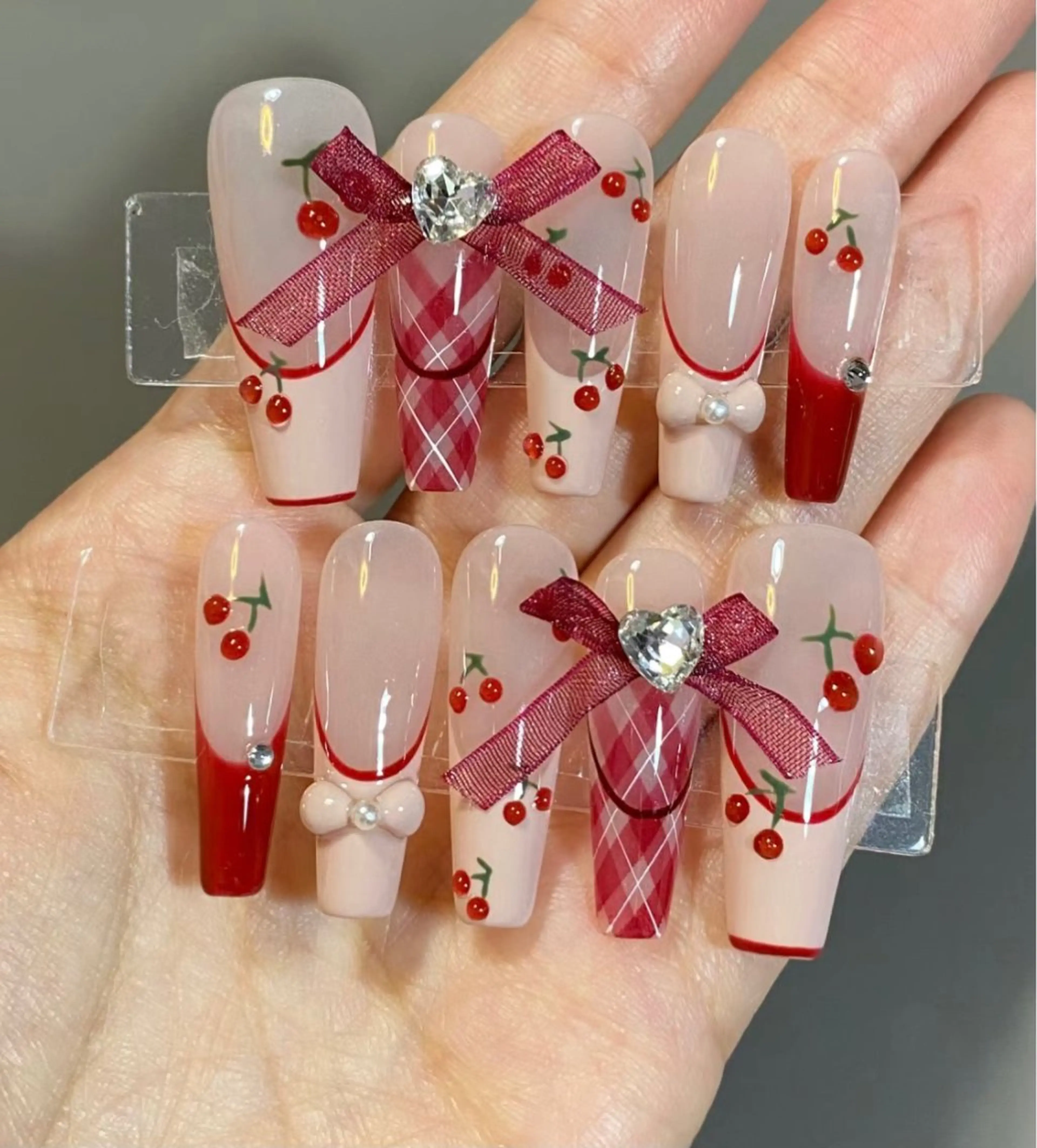 ネイル ハンドネイル D-BEAUTY Nailsalonのネイルデザイン