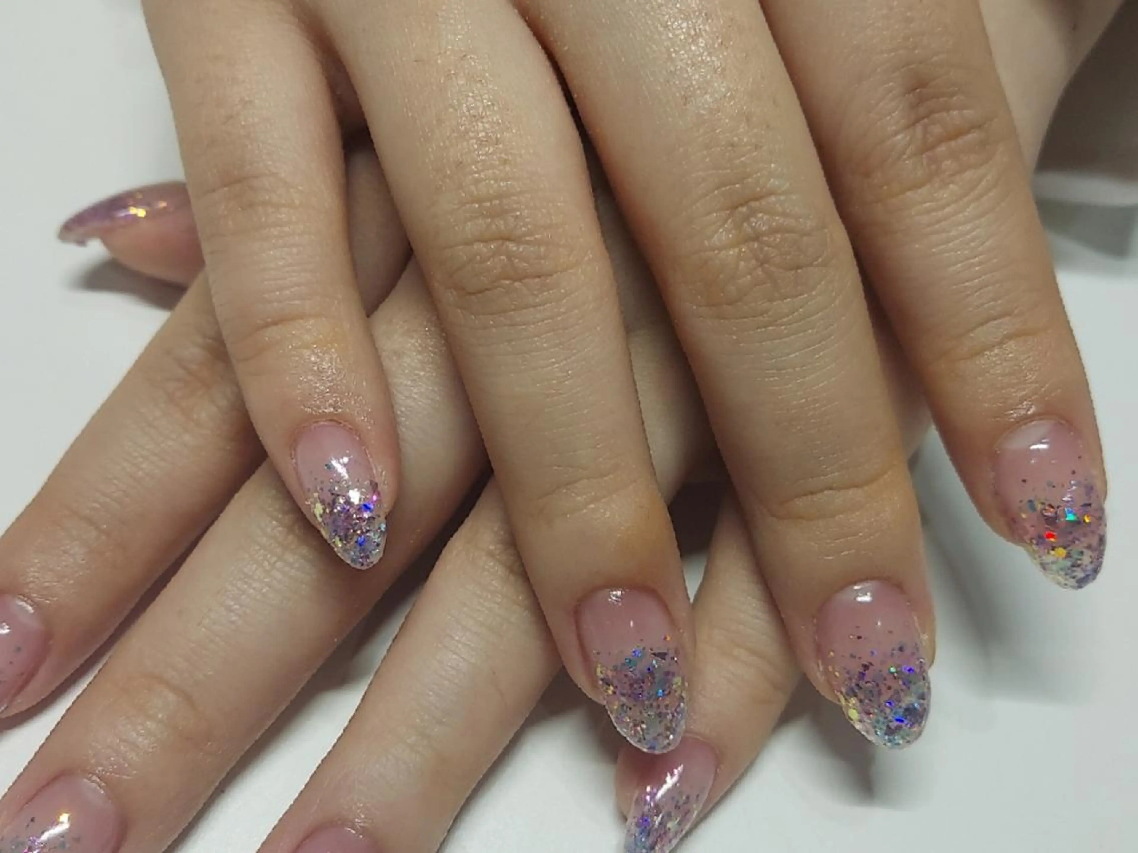 ネイル ジェルネイル グラデーション ラメ(グリッター) ラメグラデーション パラジェル ハンドネイル Miss:R  中津店 所属・稲岡 麻里亜のネイルデザイン