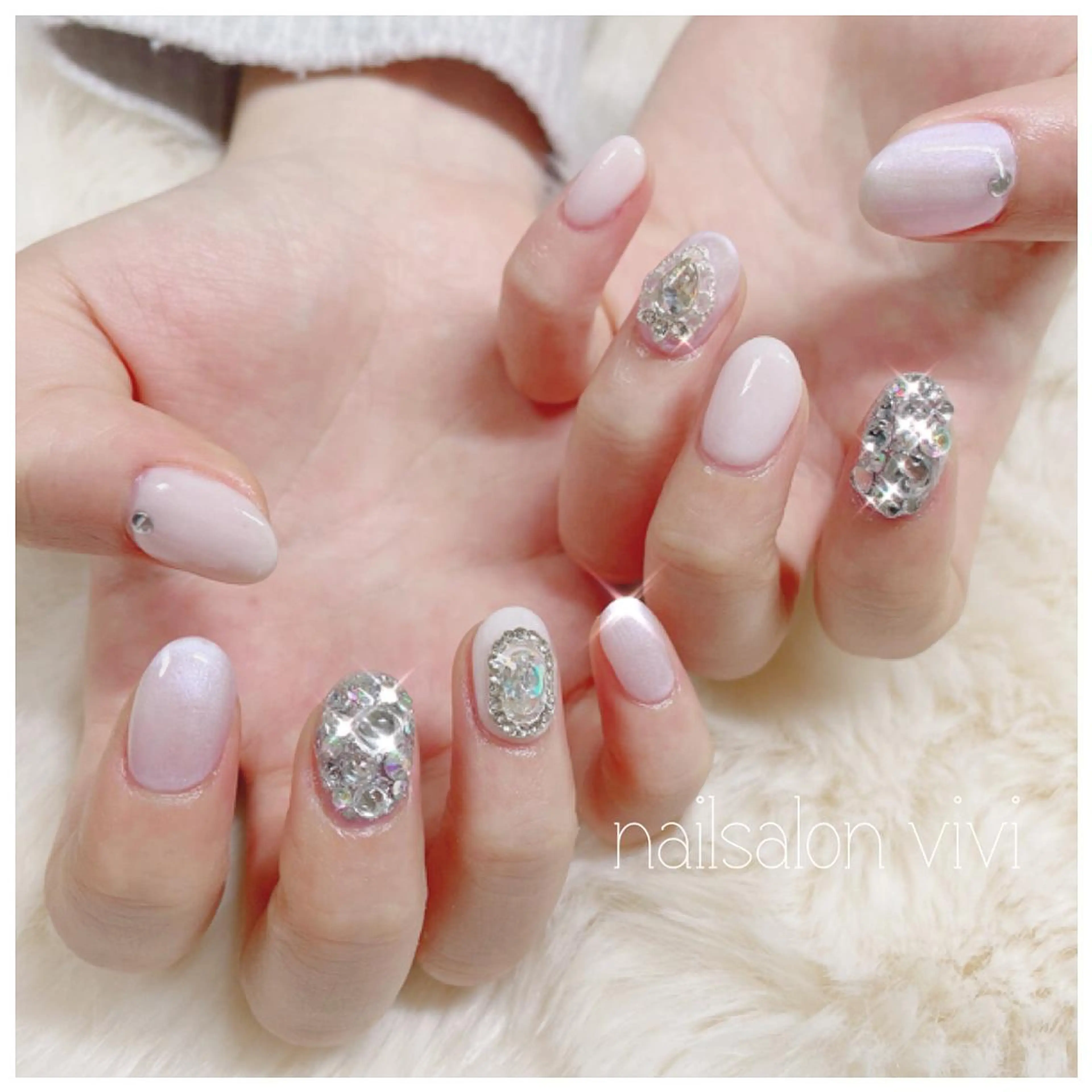 ネイル ＶＩＶＩ nailsalonのネイルデザイン