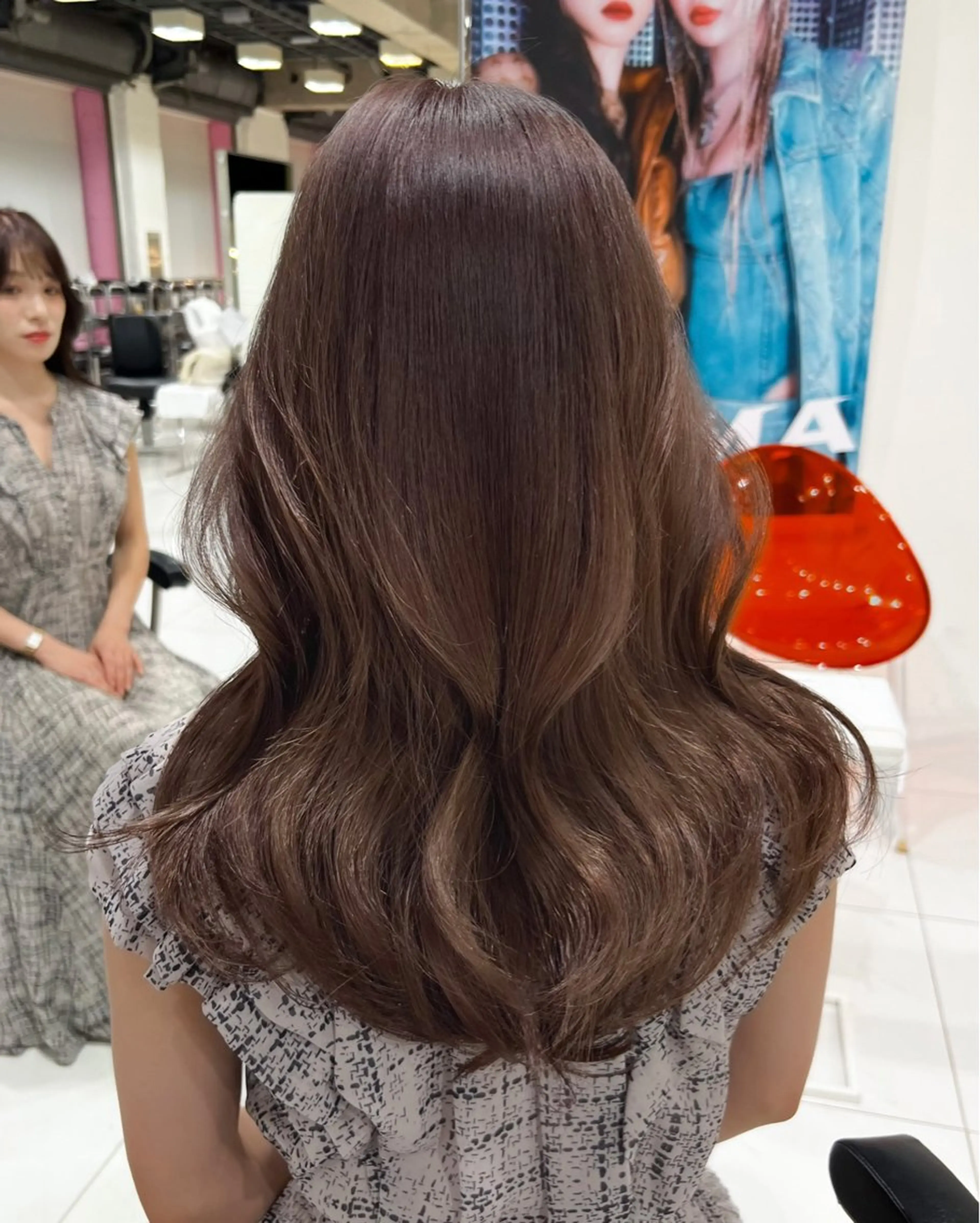 ロング カラー ブリーチ グレージュ ブリーチなしカラー カット ヘアカラー トリートメント 韓国風レイヤーカット ryotaのヘアスタイル