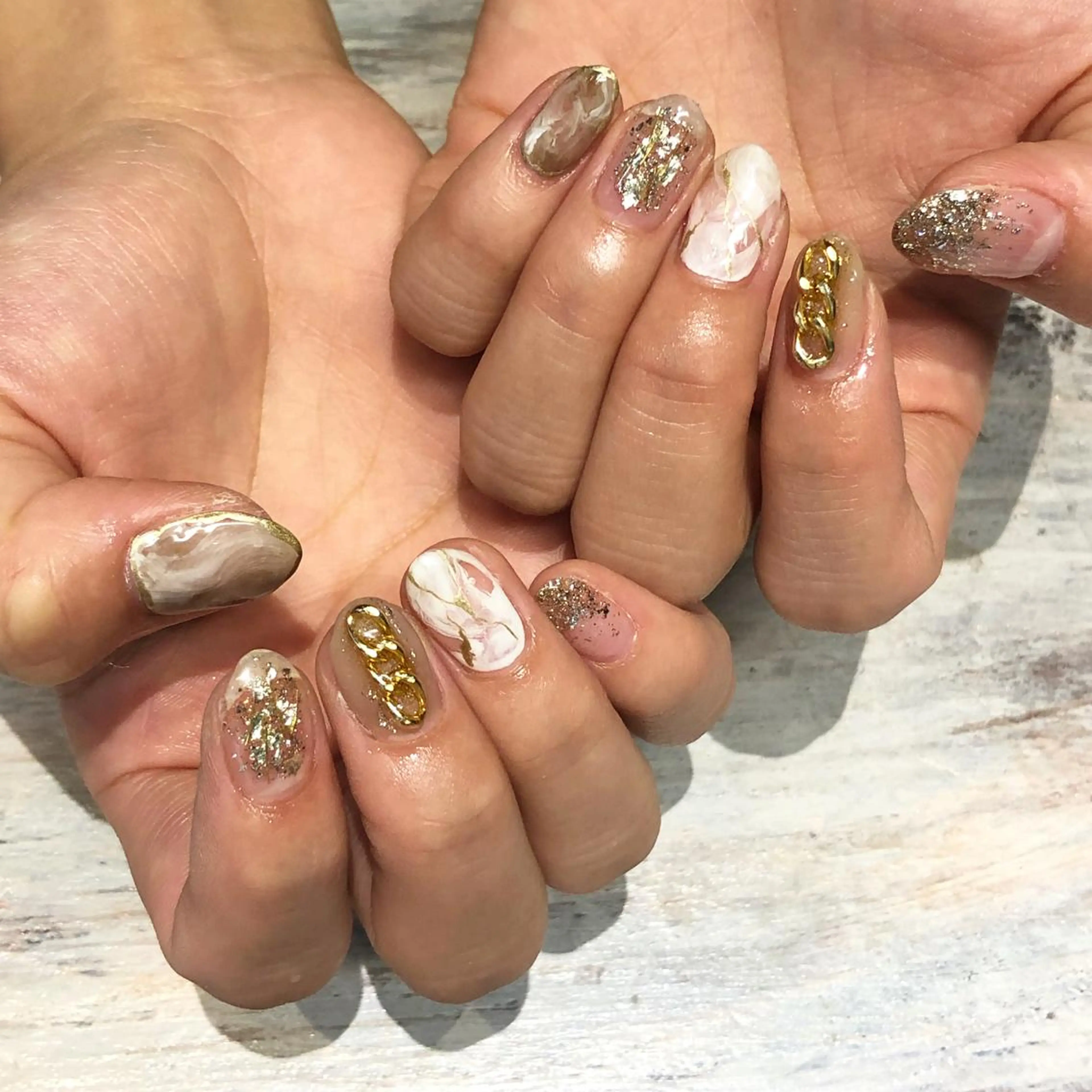 ネイル crestnail所属・小林 束紗のネイルデザイン