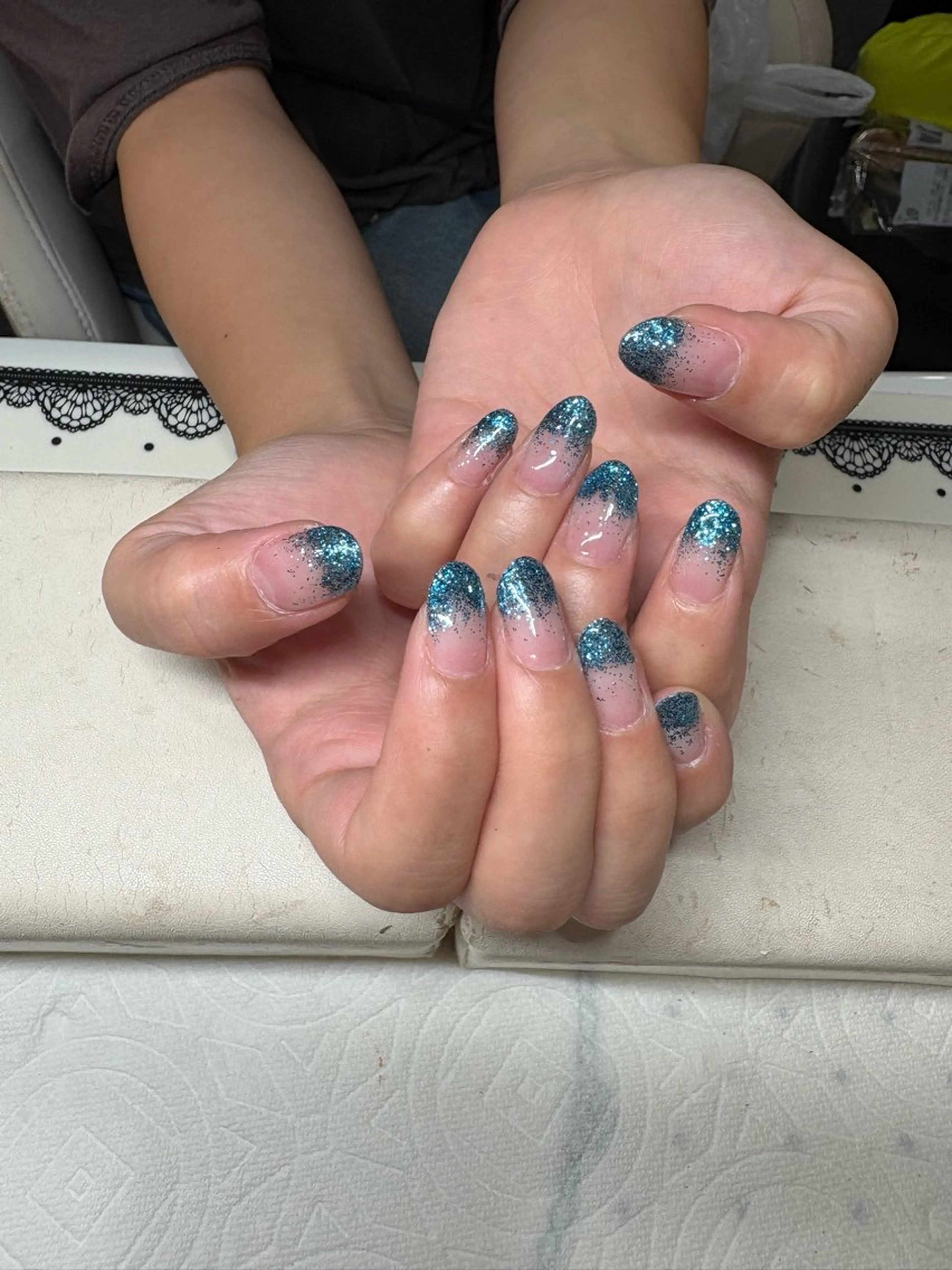 ネイル ブルー グラデーション ラメ(グリッター) ラメグラデーション Can I Dressy前橋小相木店所属・井上 あやのネイルデザイン