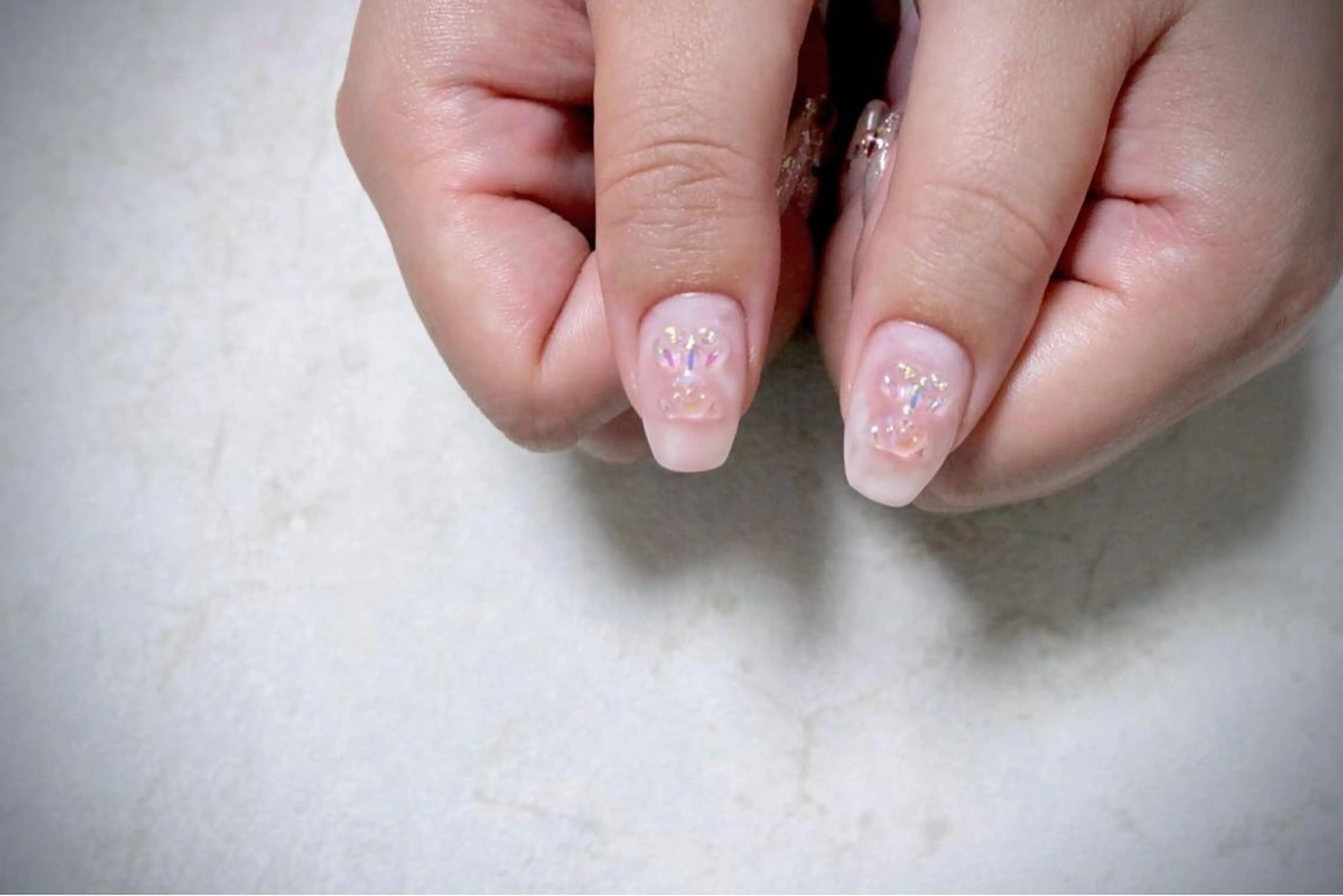 ネイル オーロラネイル カジュアル フラッシュネイル ジェルネイル ラメ(グリッター) ハンドネイル MH Nailのネイルデザイン