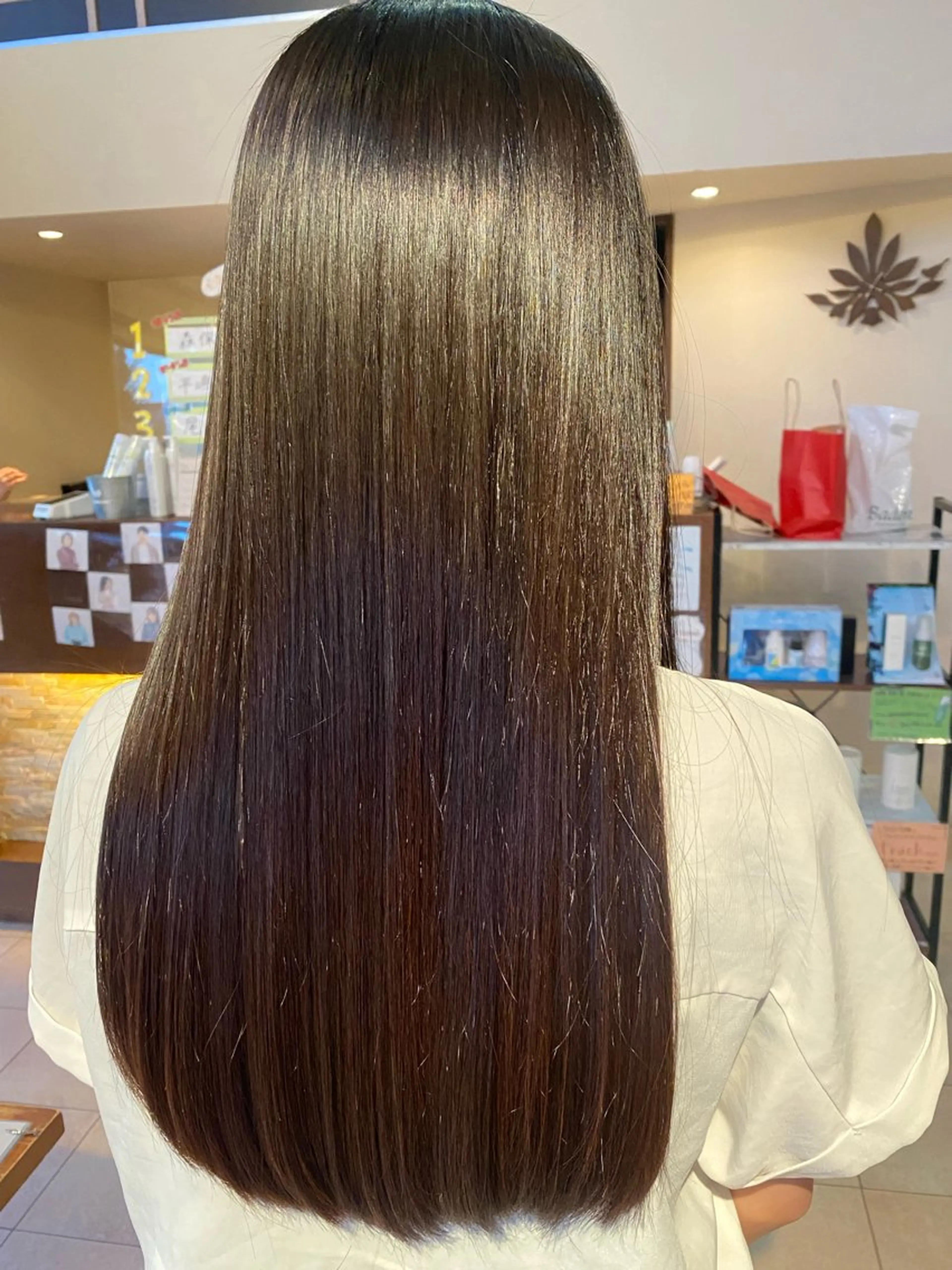 ロング カット トリートメント AIRFLOW WITH THE GARDEN所属・横野 朱音のヘアスタイル