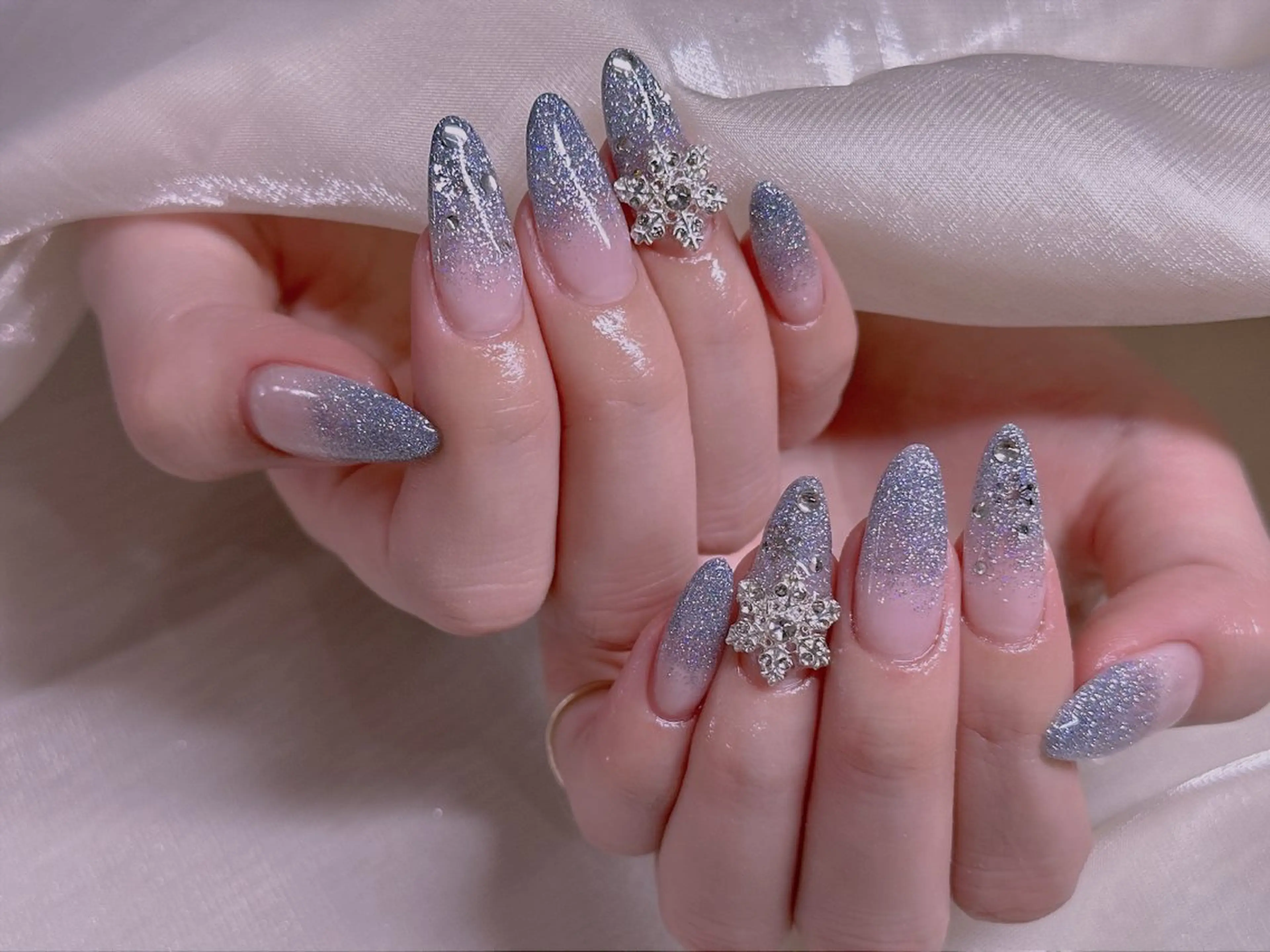 ネイル ハンドネイル エムズ エムズのマツエク・マツパデザイン