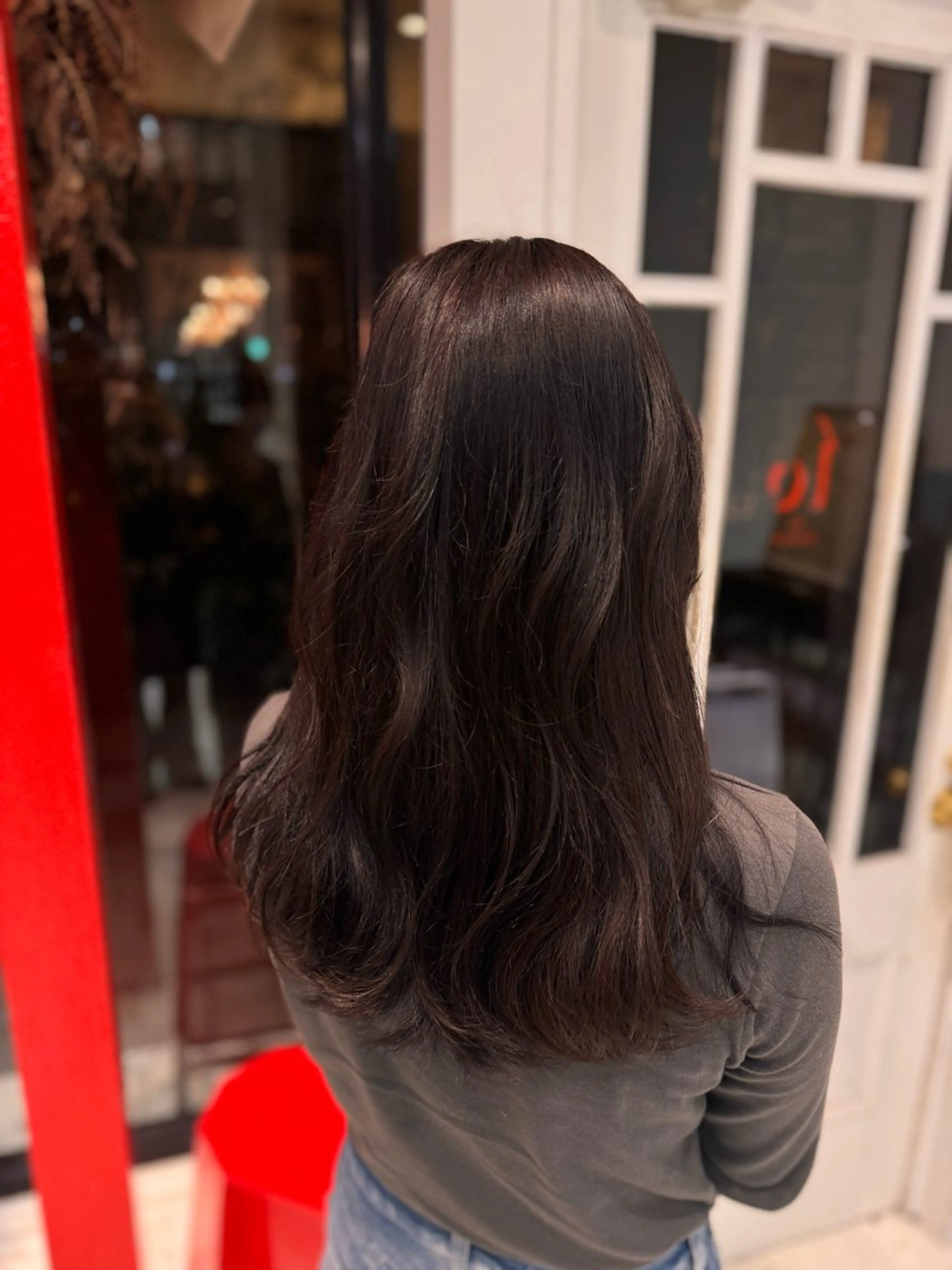 カラー 谷口 真衣のヘアスタイル