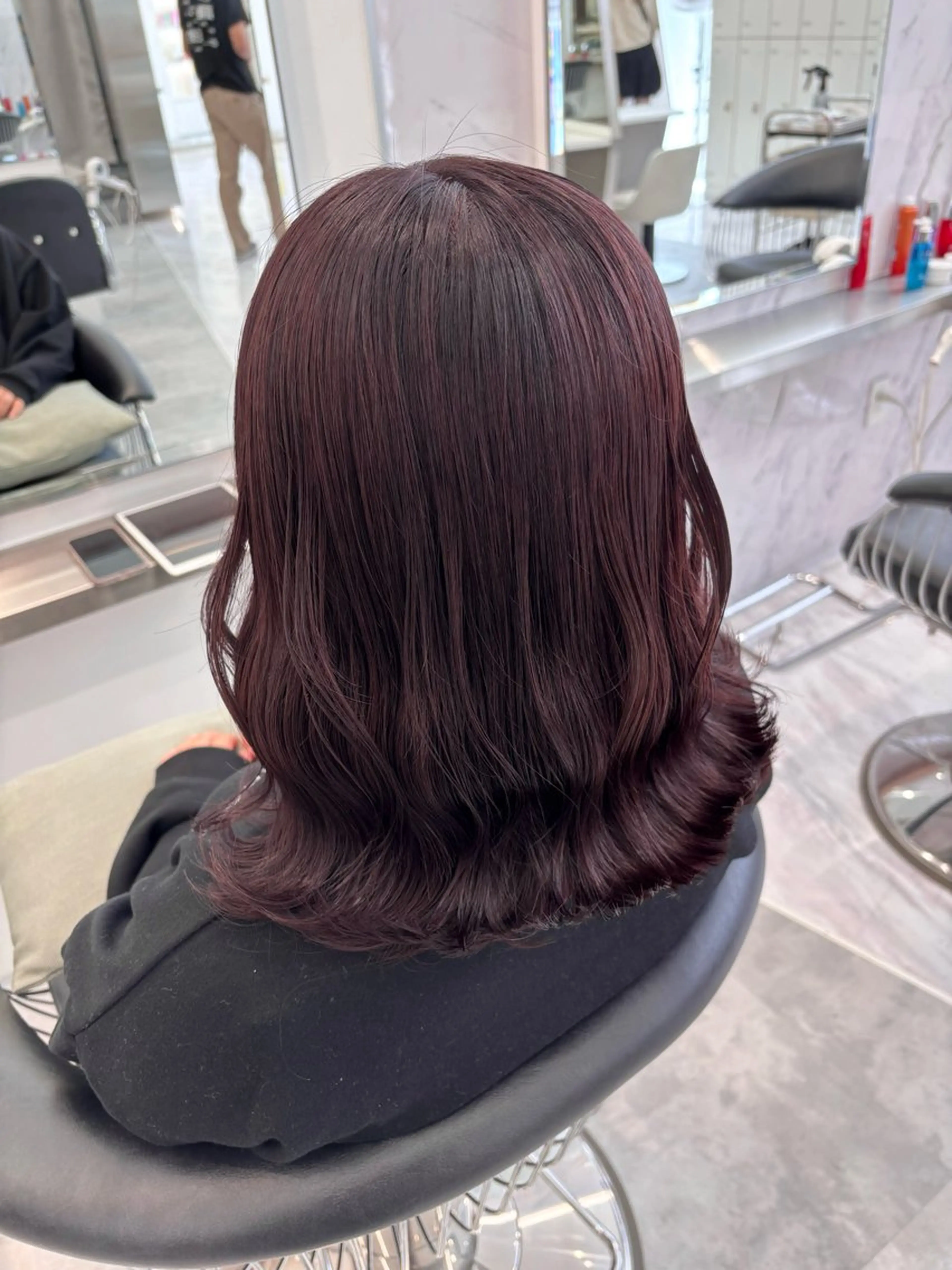 ミディアム カット ヘアカラー ParveMix 🐾鳥取彩花のヘアスタイル