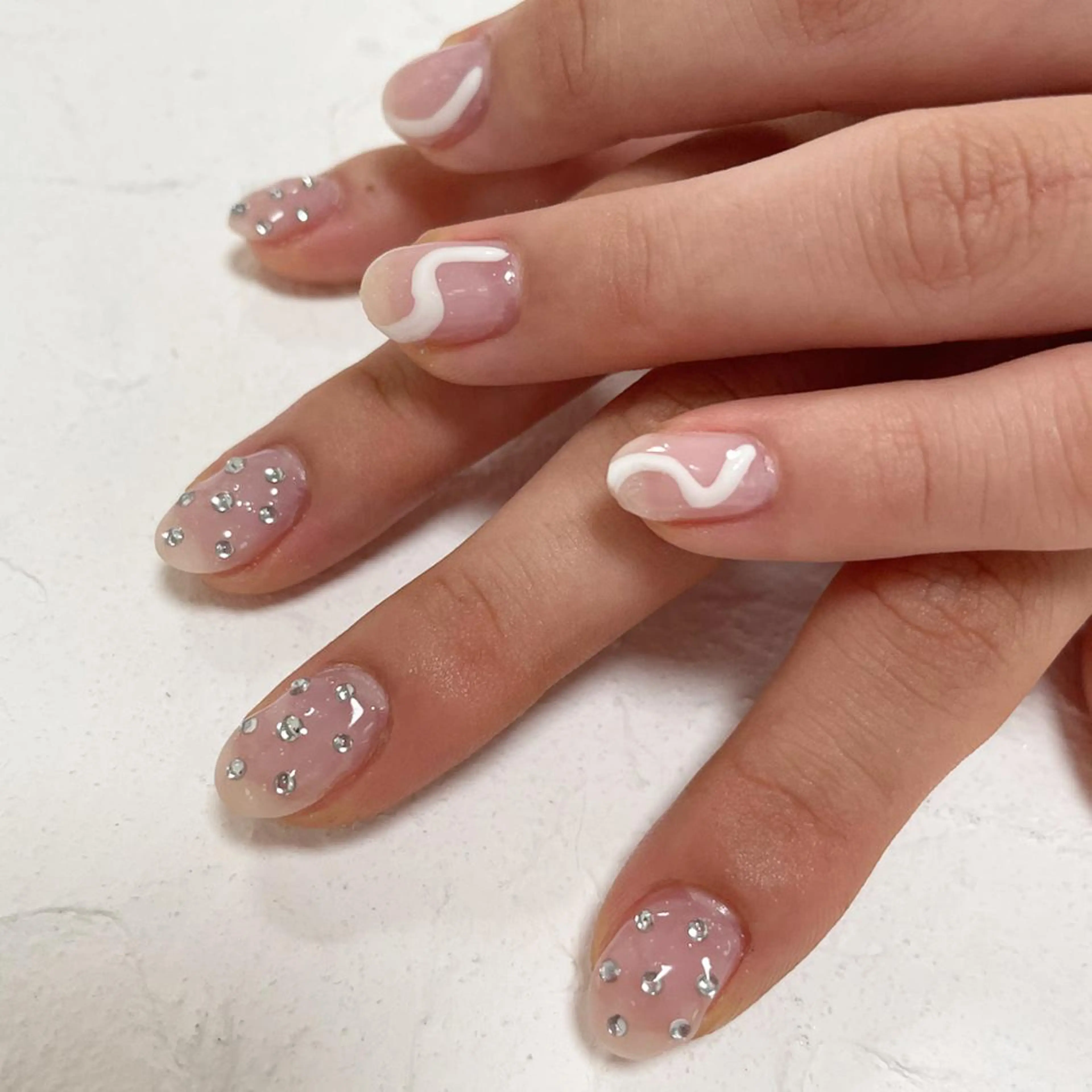ネイル nail.gorin所属・吉村 優子のネイルデザイン