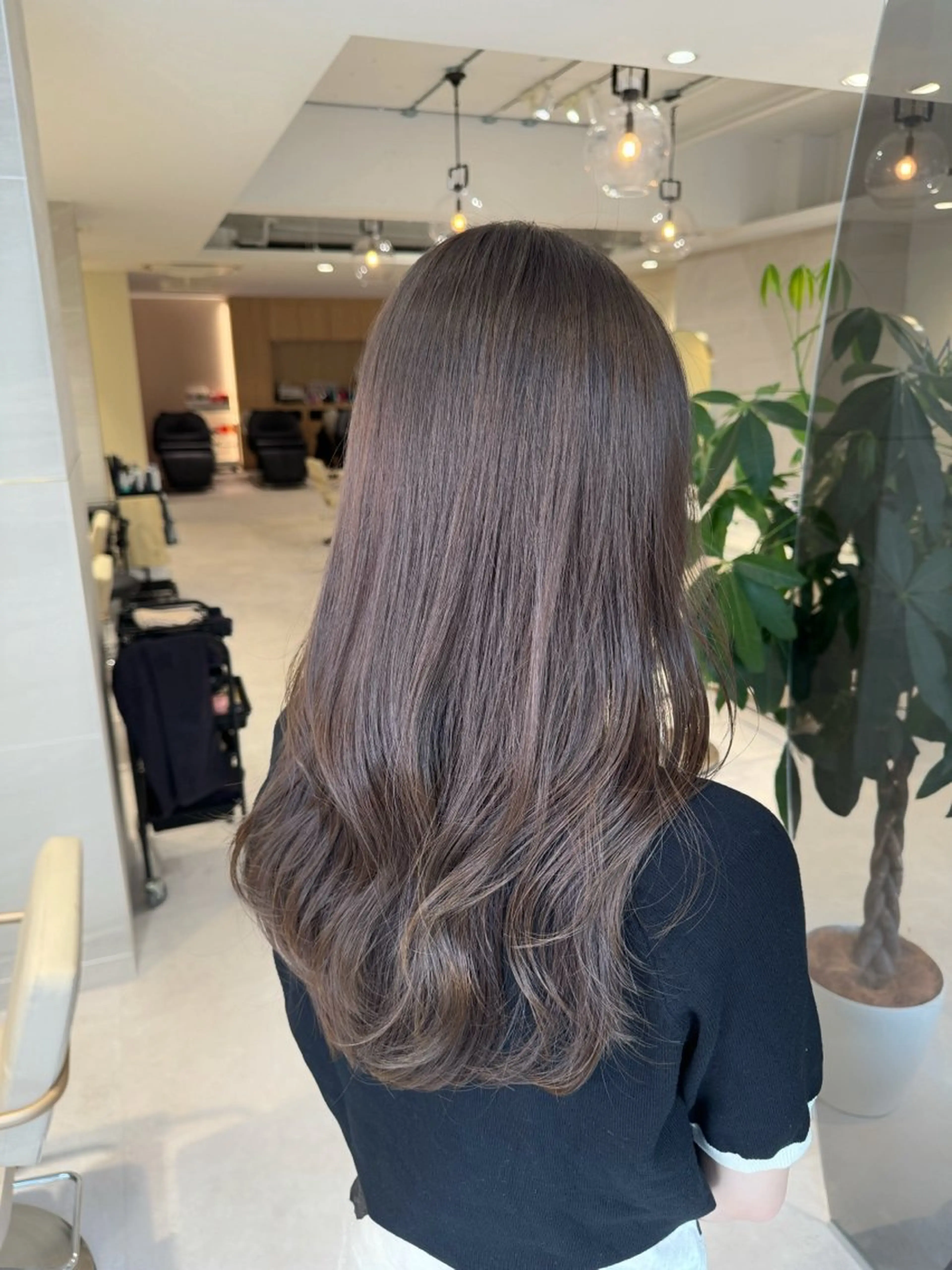 カラー 透明感カラー グレージュ カット無料｜レイヤー カット｜韓国モテへアのヘアスタイル