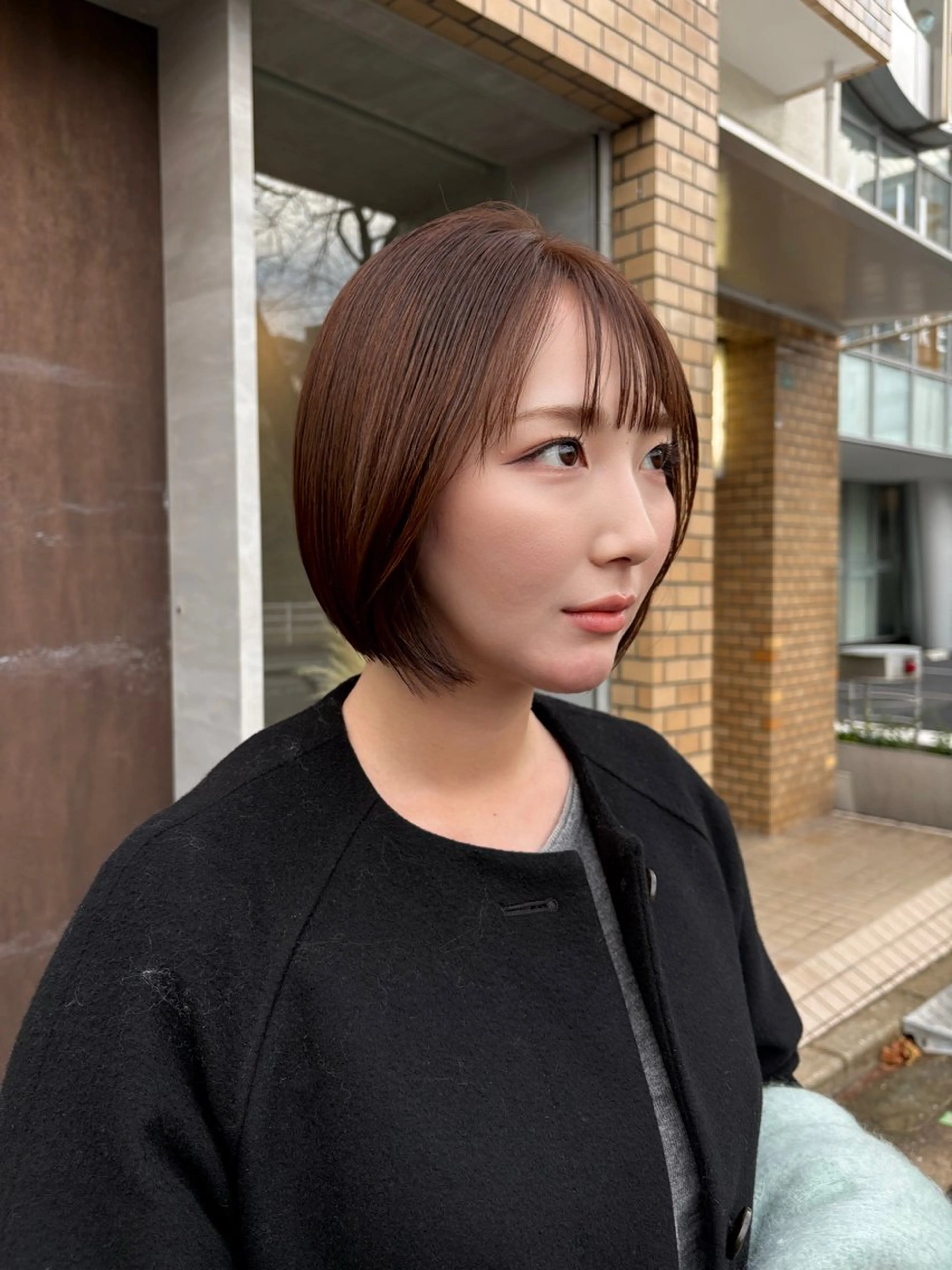 ショート カラー ブラウンカラー ボブ 小顔カット 井手 素子のヘアスタイル