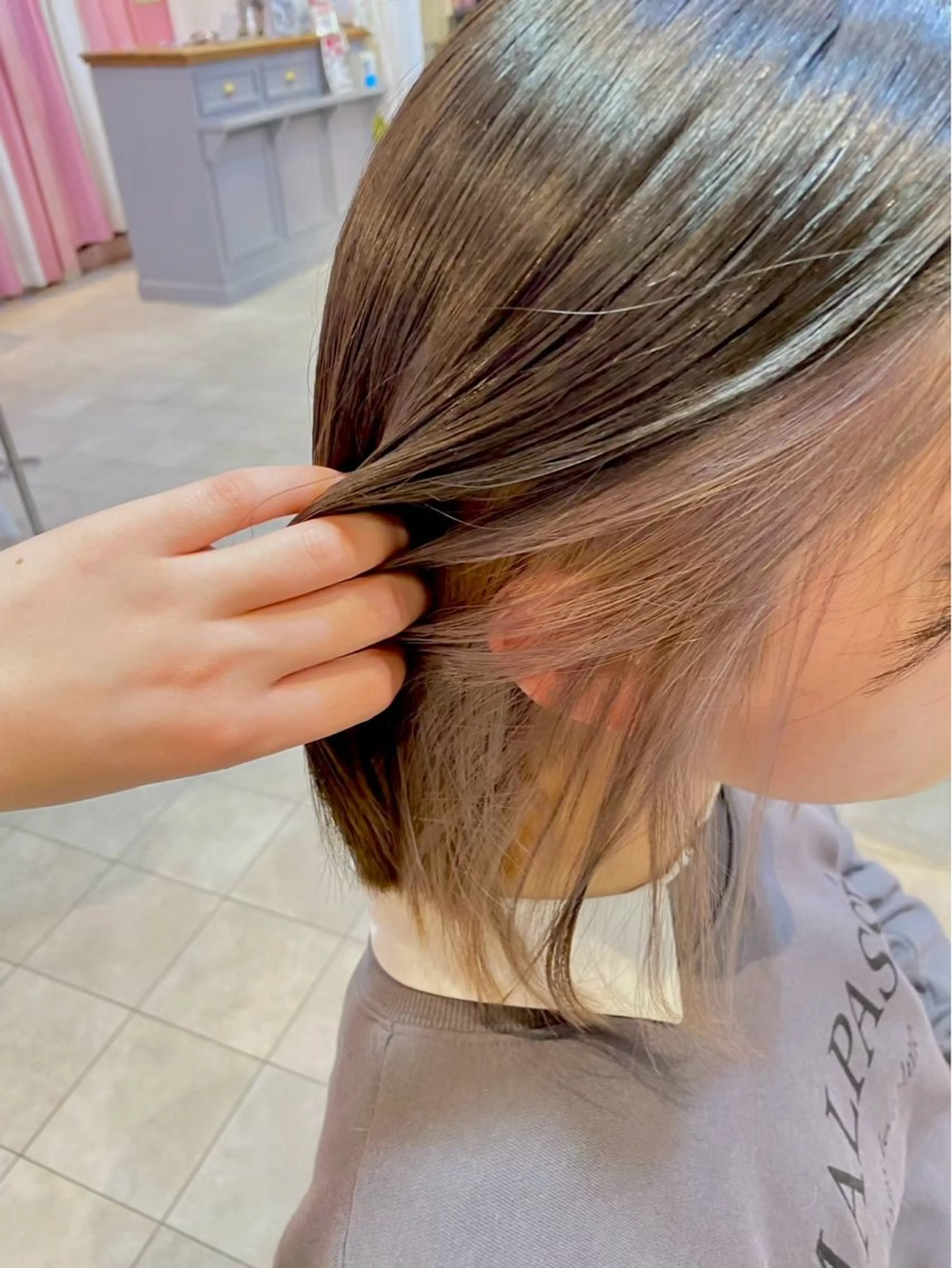 ショート ボブ 𝙼𝚒𝚎𝚗𝚎 𝚙𝚒𝚗𝚔所属・山本 葵のヘアスタイル