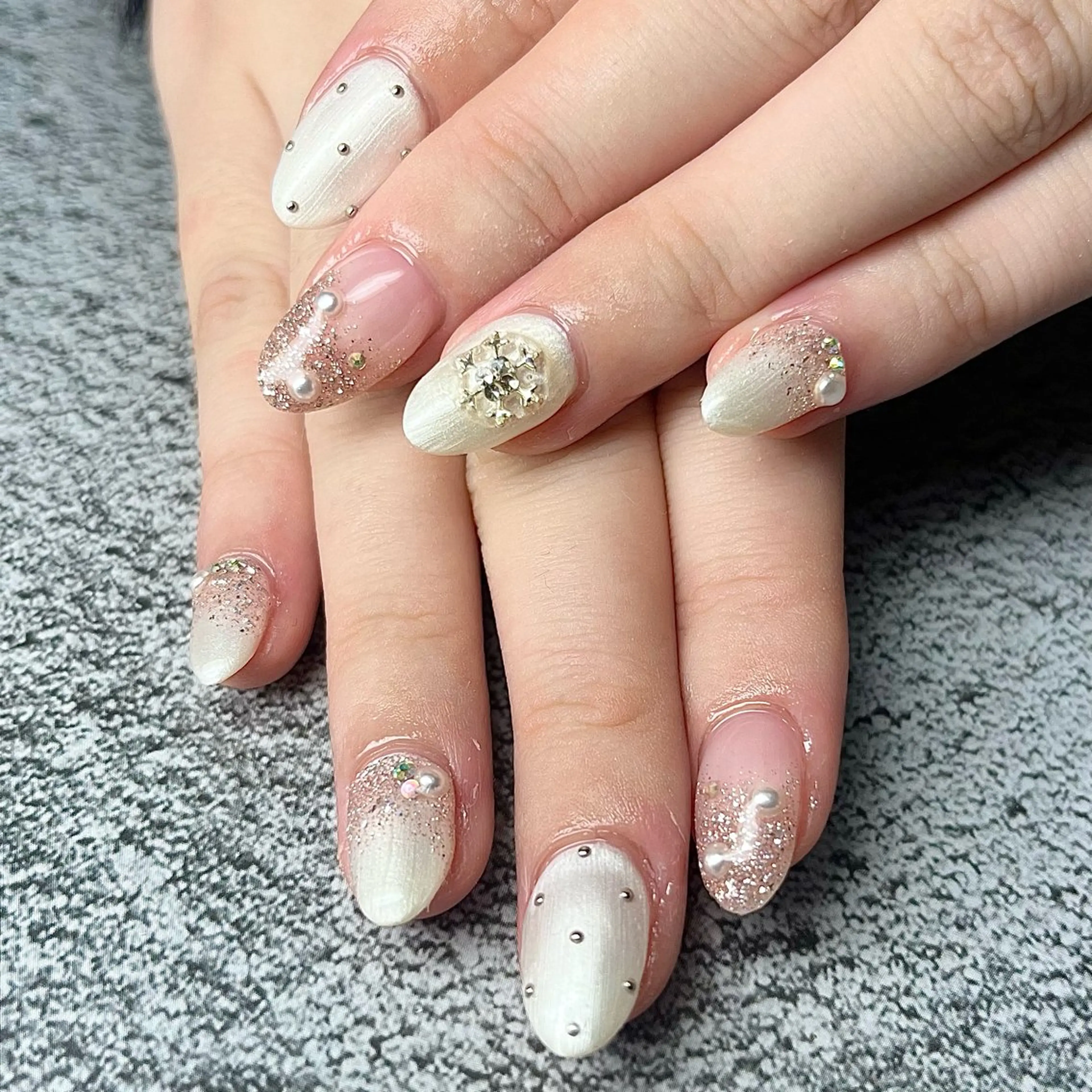 ネイル Queen nail 北堀江 ASUKAのネイルデザイン
