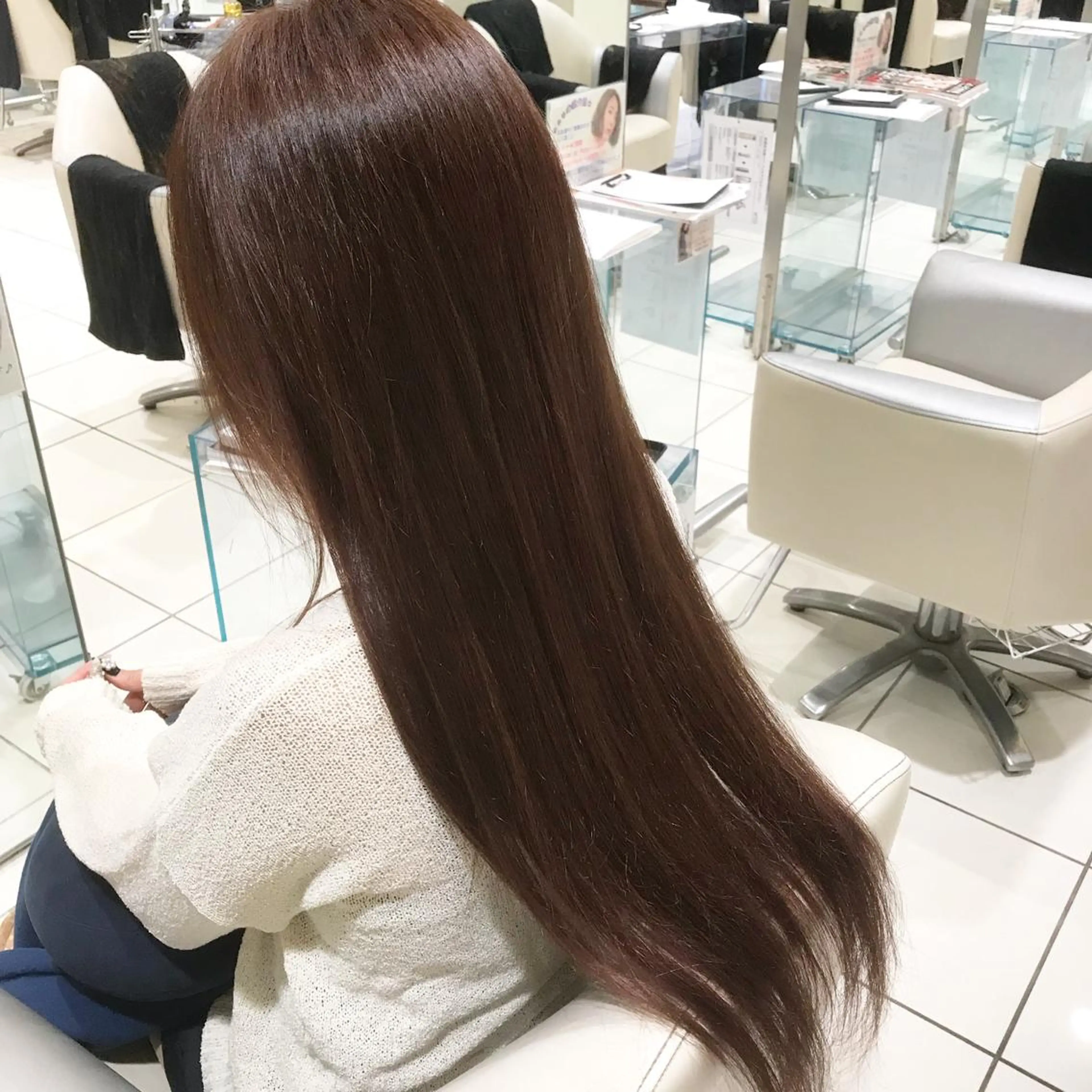 ロング カラー パーマ ヘアアレンジ メンズ キッズ ネイル マツエク・マツパ カット 縮毛矯正 MODEK's西宮店 マネージャー神道有基のヘアスタイル