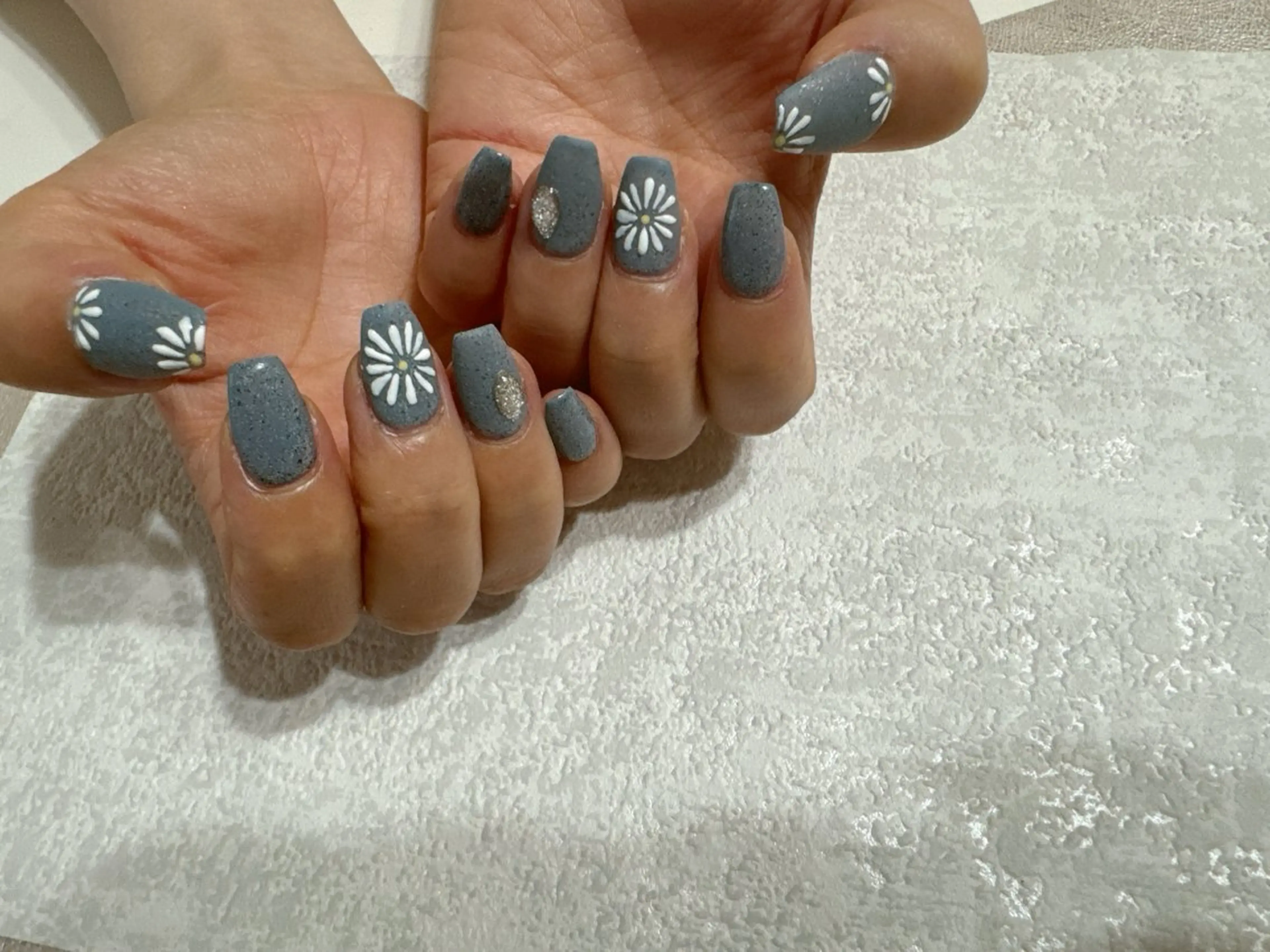 ネイル ジェルネイル メンズネイル パラジェル 夏ネイル ワンホンネイル kikinail 溝の口のネイルデザイン