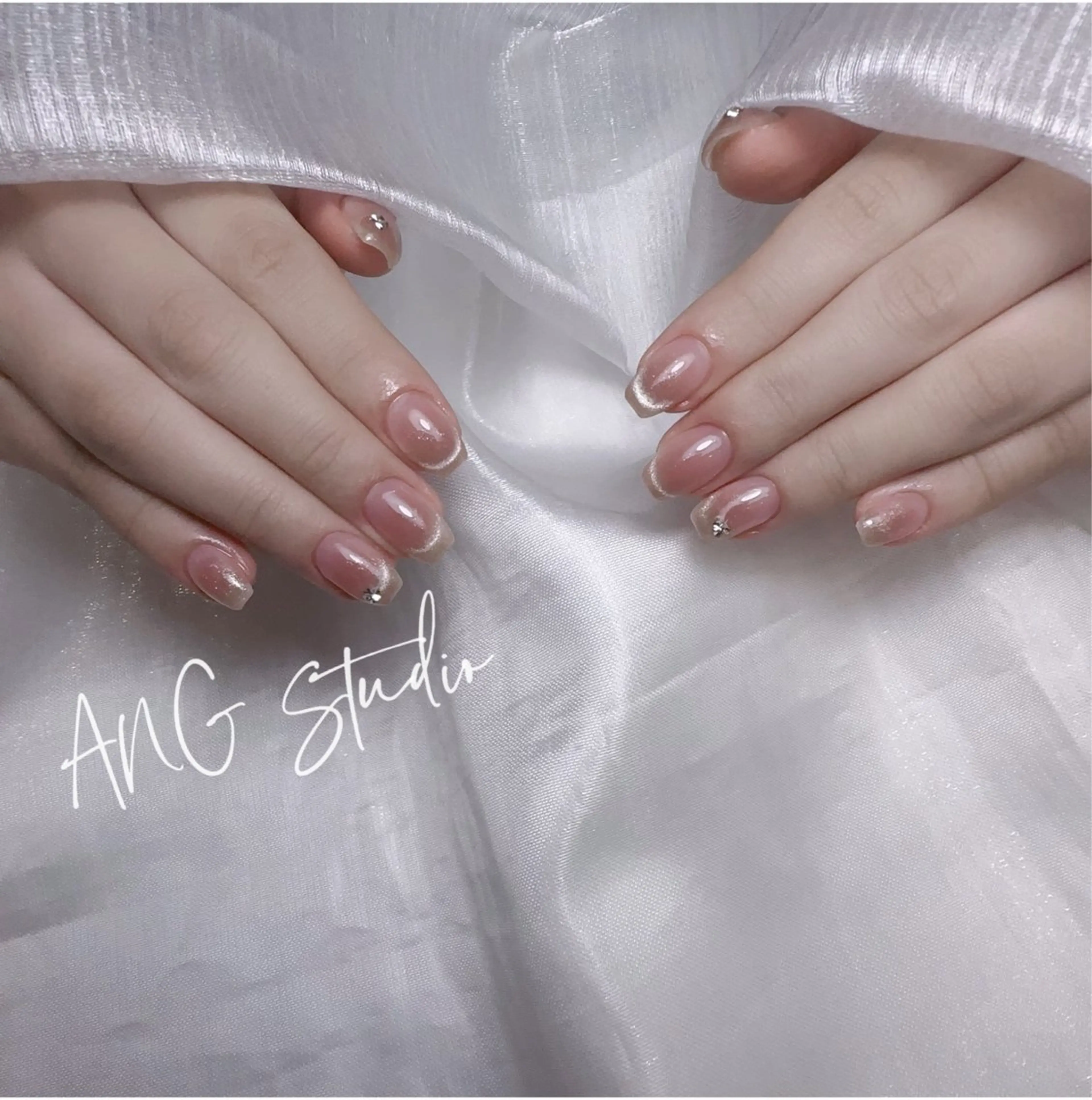 ネイル ハンドネイル ハンドケア ANG Studioのネイルデザイン