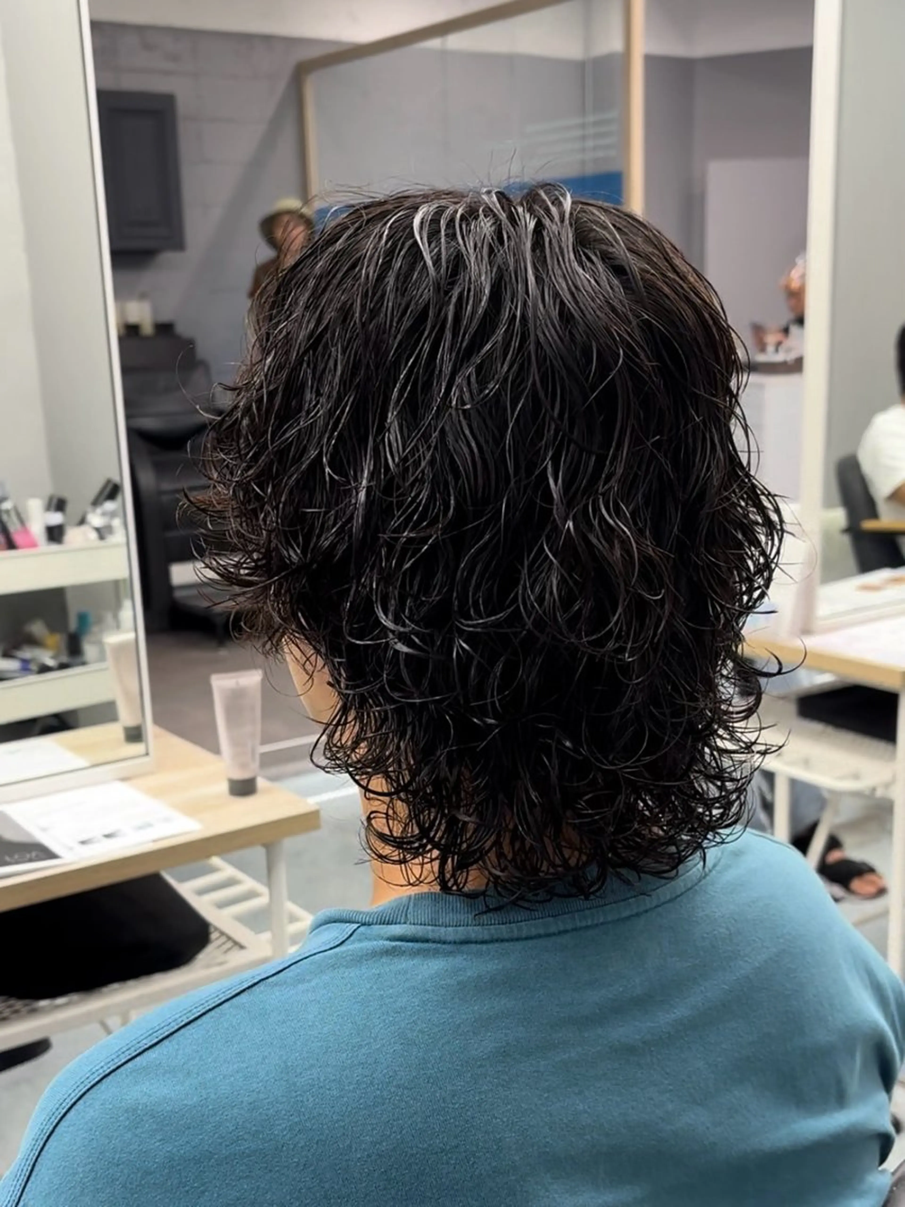 パーマ メンズ メンズパーマ 波巻きパーマ メンズパーマ/韓国 ヘア/Mino🤍のヘアスタイル