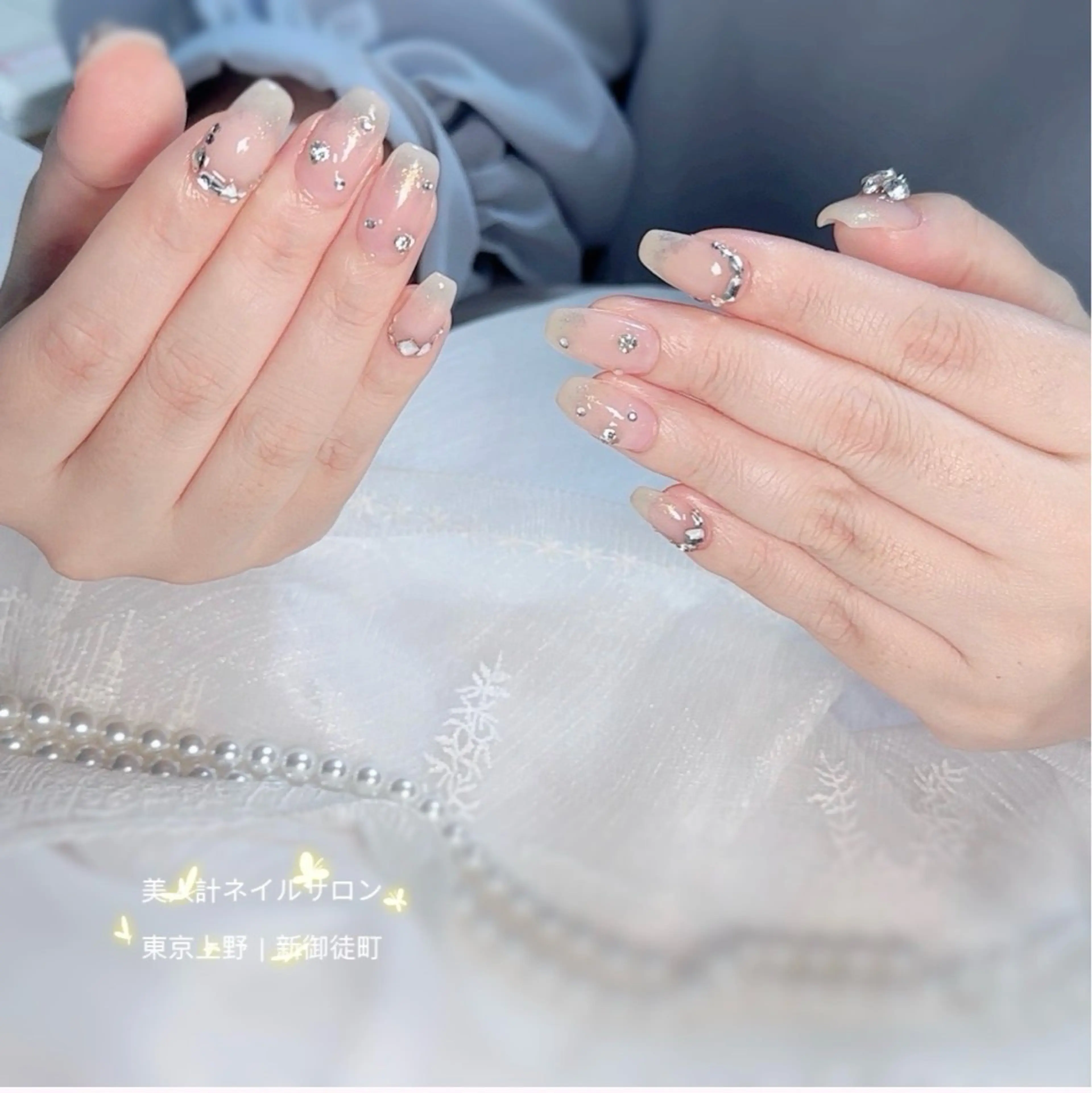 ネイル ストーンネイル ハンドネイル 美人計ネイルサロン所属・中山 美月のネイルデザイン