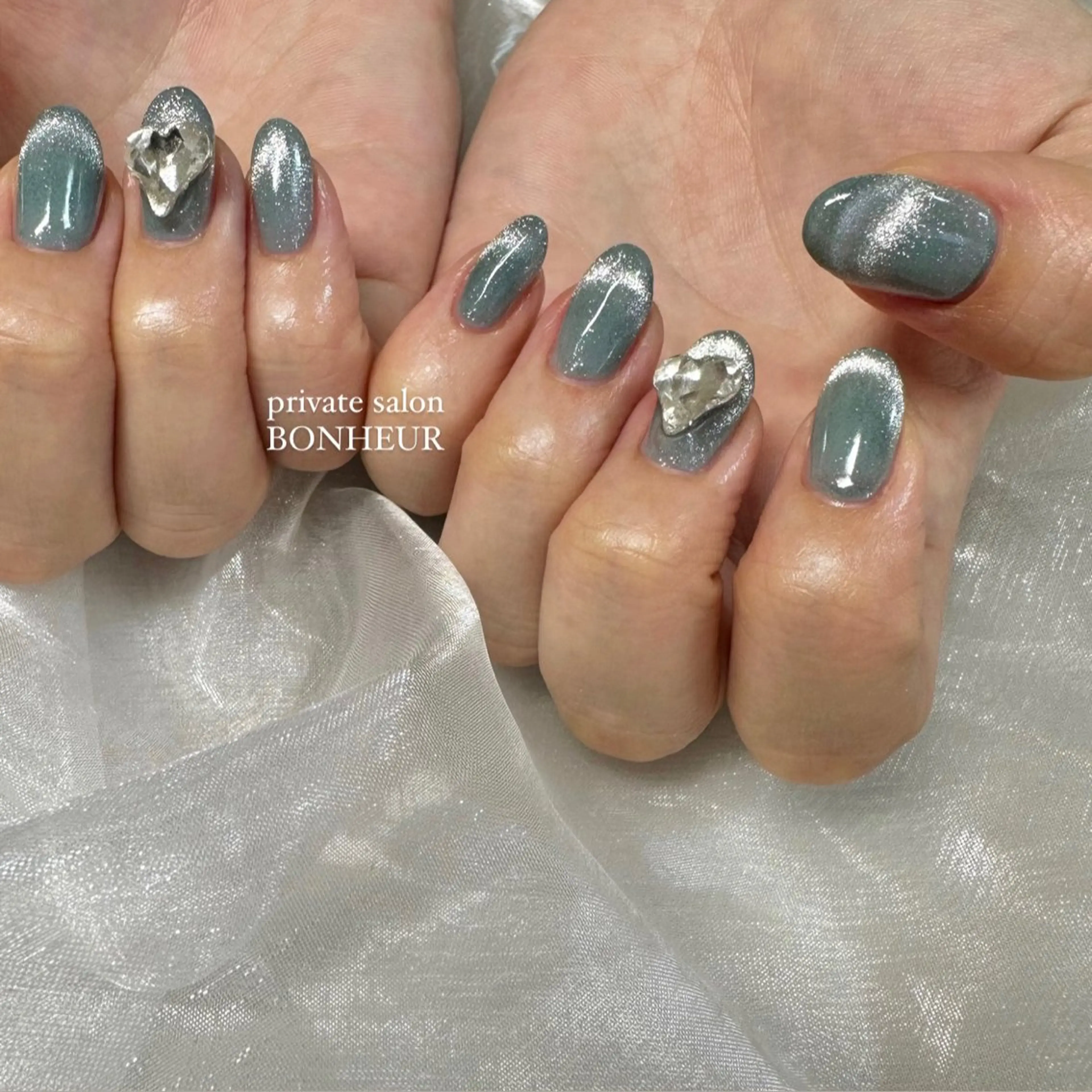 ネイル ハンドネイル BONHEUR Annaのネイルデザイン