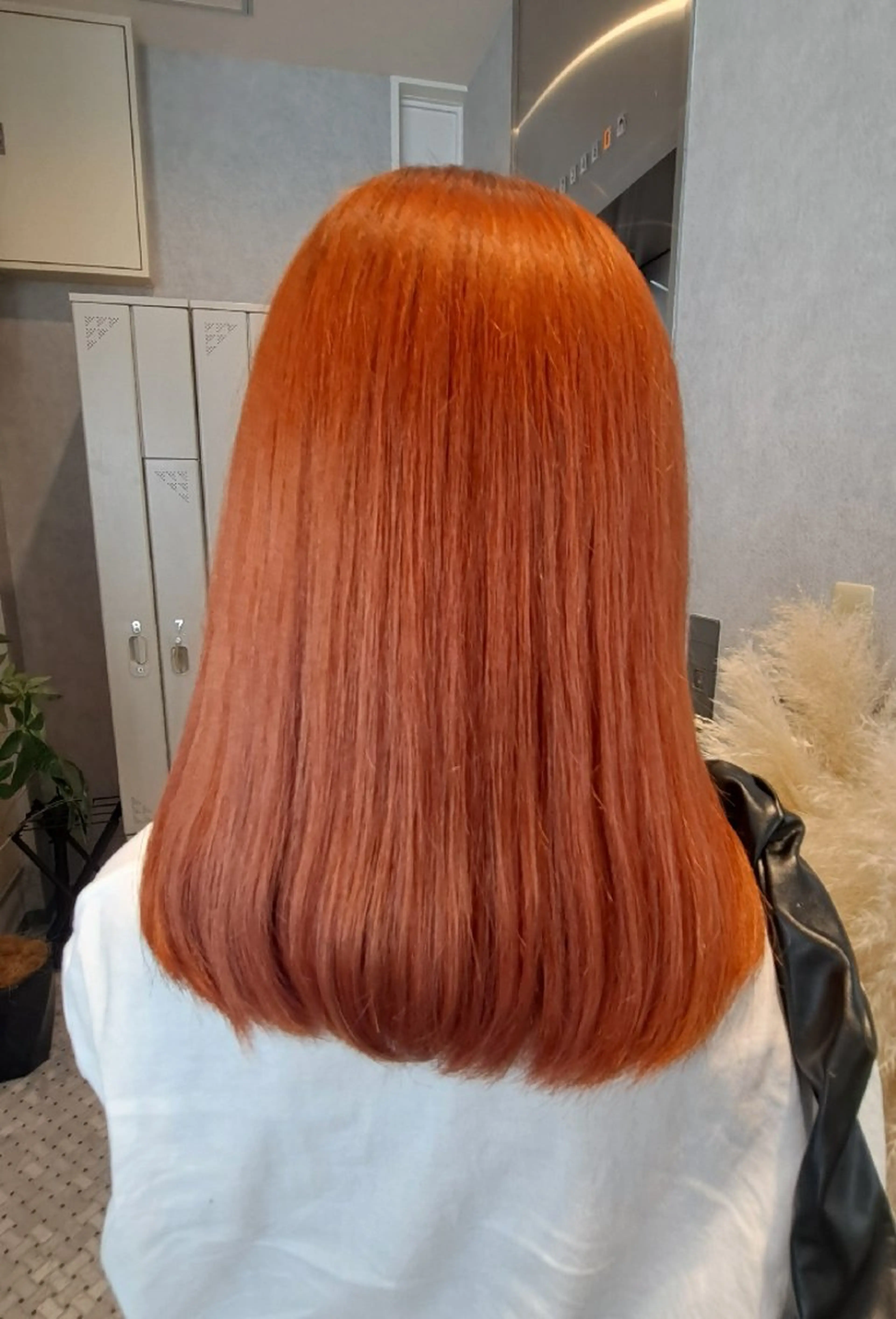 セミロング Zina福岡天神 寺倉幸歩のヘアスタイル