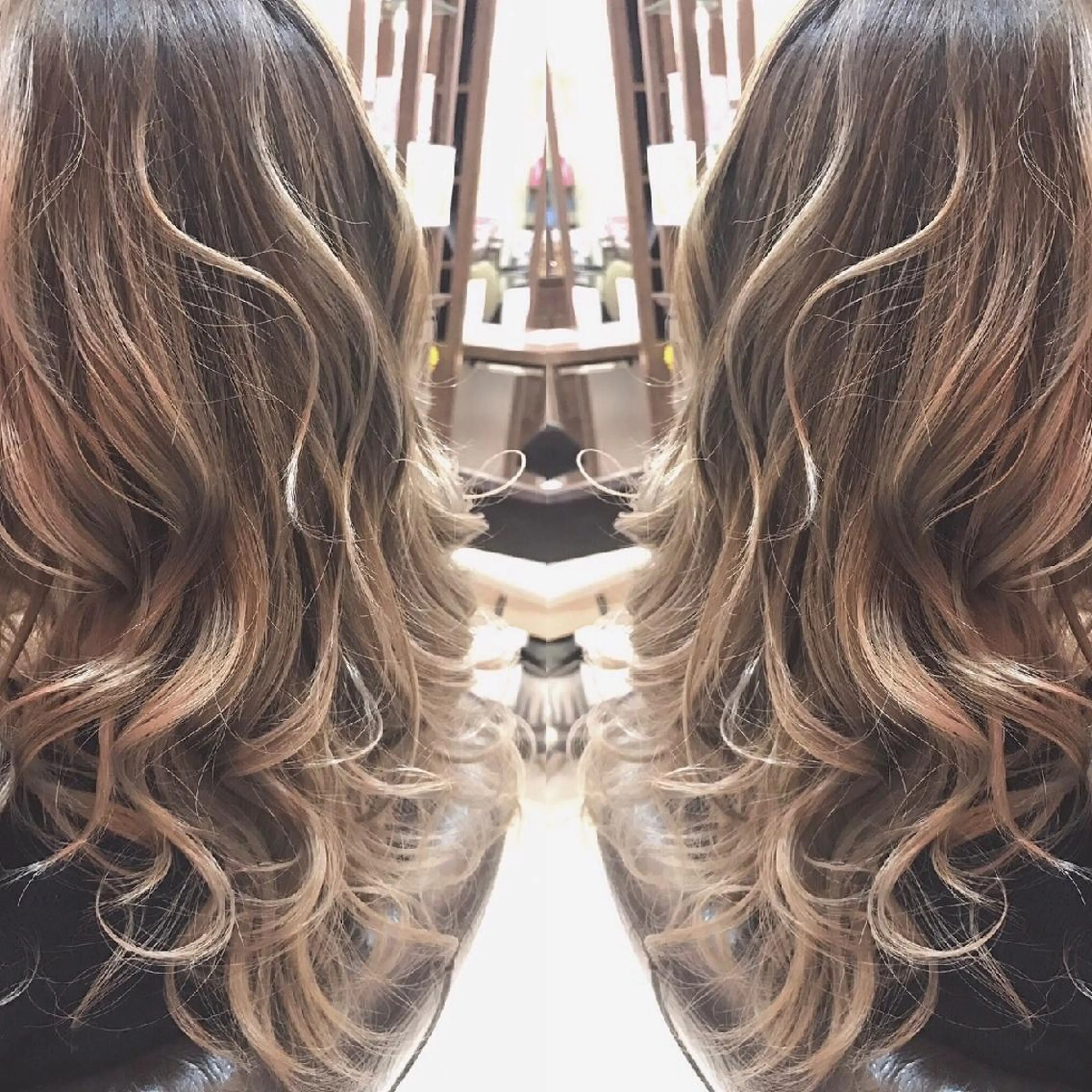 【💫大人気輝髪・艶髪カラー💫】💛アディクシーカラー＋髪質改善オージュア2ステップトリートメント💆🌈🌈🌈の写真