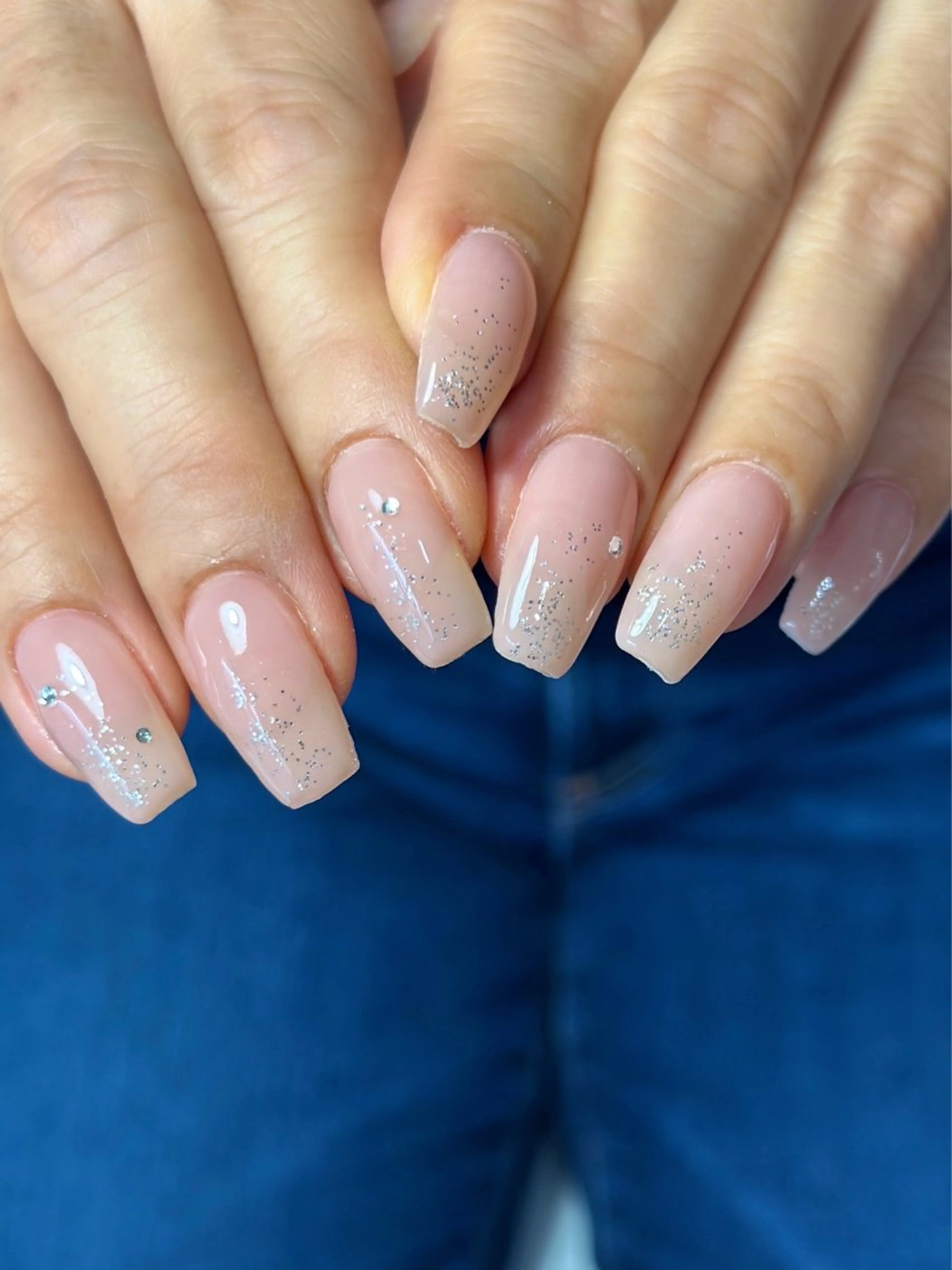 ネイル オフィスネイル bibiwoo Ayakoのネイルデザイン