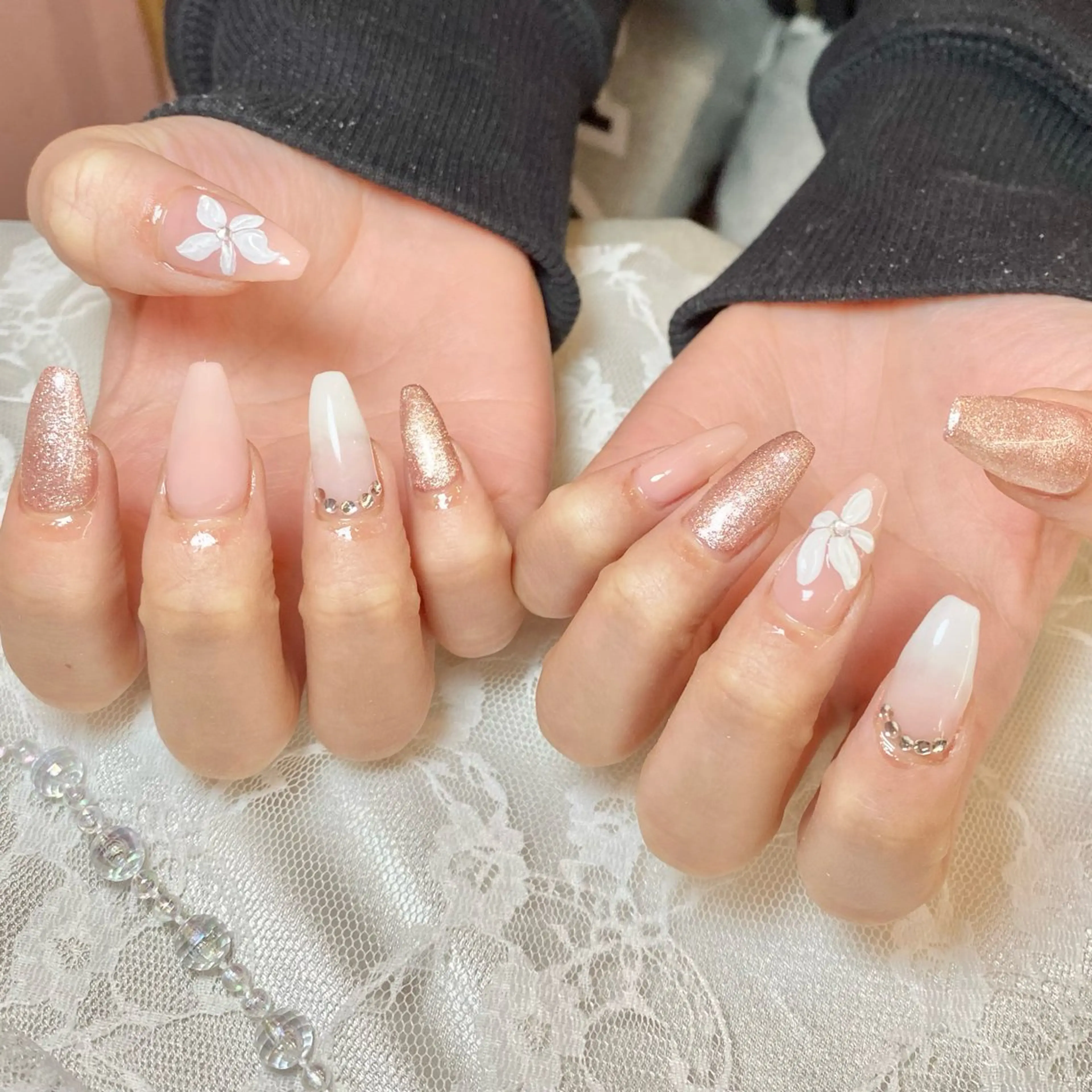 ネイル フラワーネイル 春ネイル ハンドネイル mio nail TANIのネイルデザイン