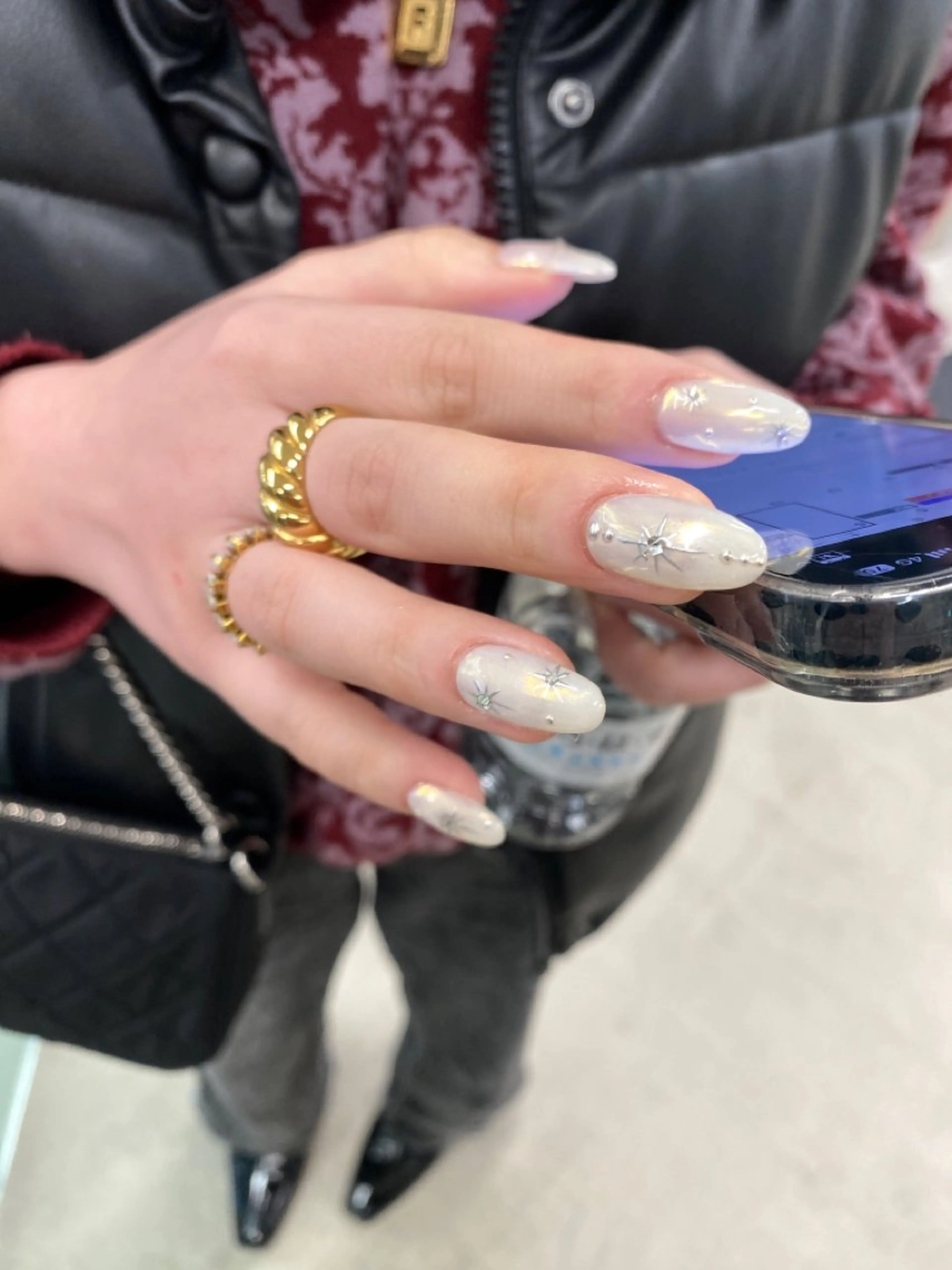 ネイル ホワイト chika ／ nailのネイルデザイン