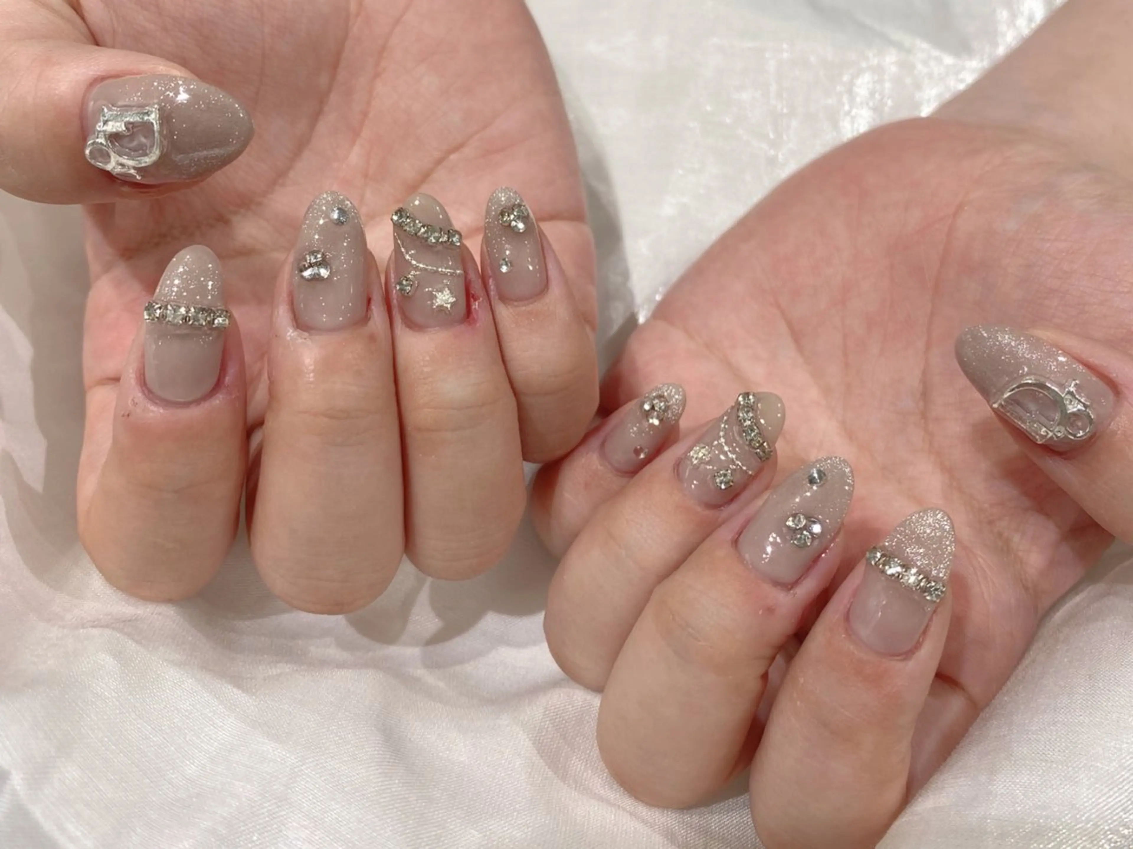 ショート ハンドネイル Nail R💫 naoのネイルデザイン