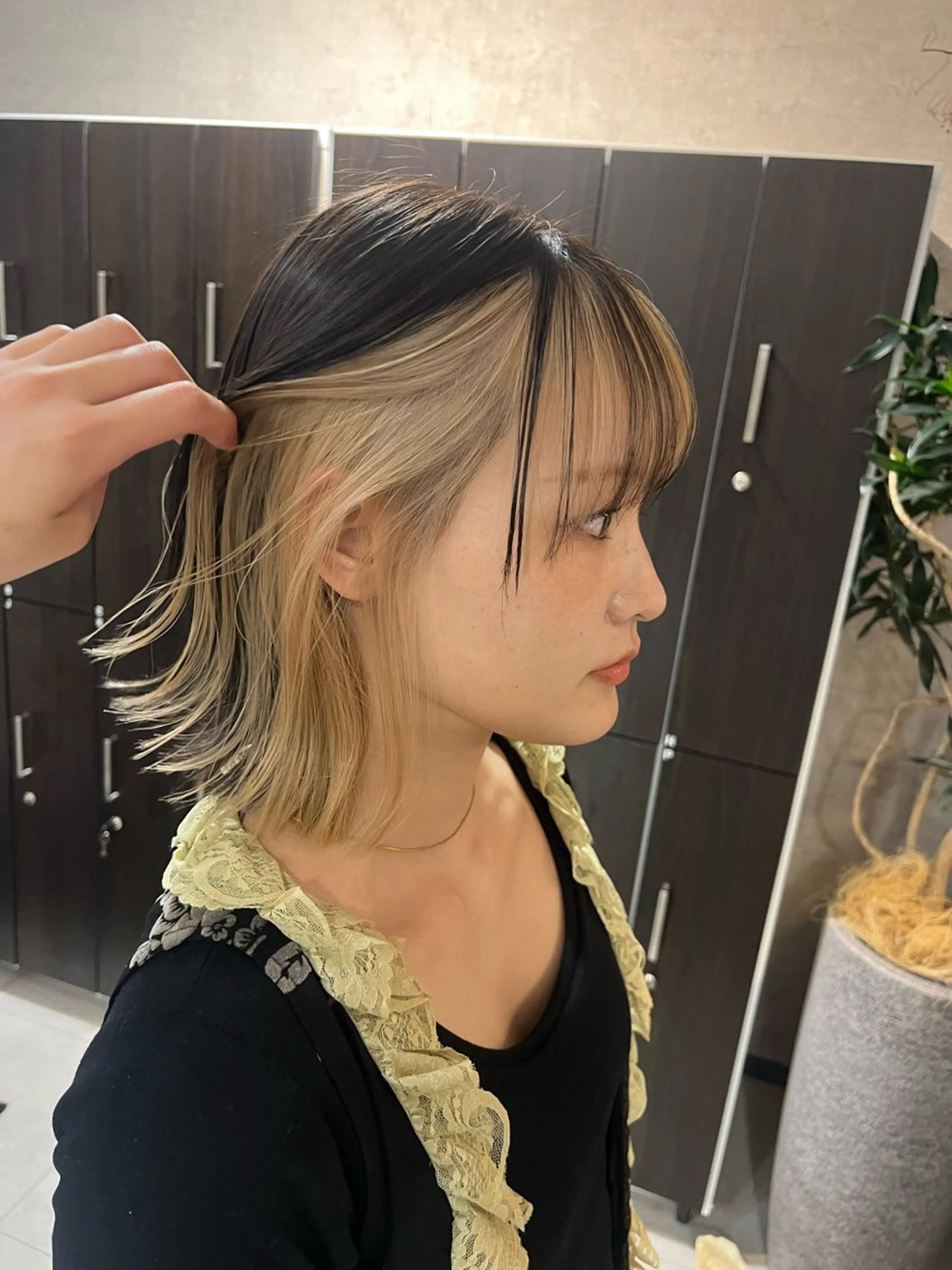 ミディアム ヘアカラー 韓国レイヤーカット/ ハイトーン/マアヤのヘアスタイル